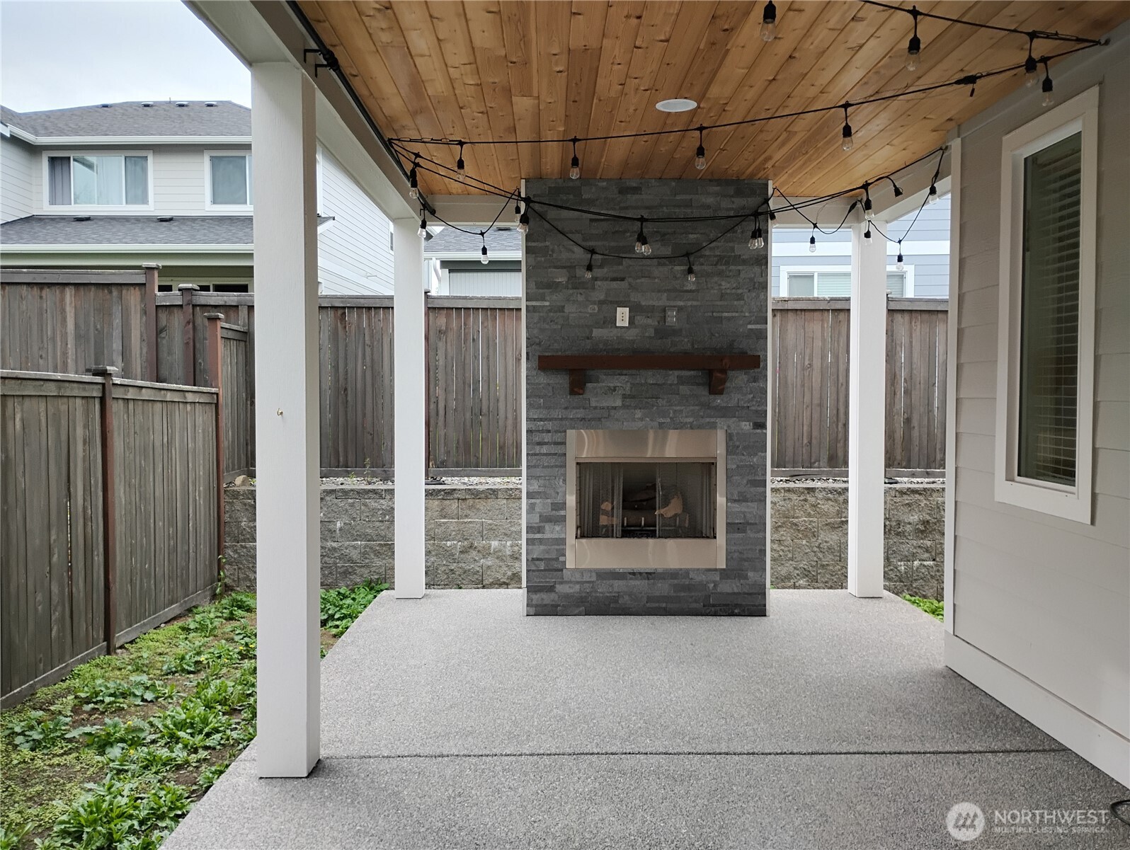 33533 Juniper Avenue Property Photo 12