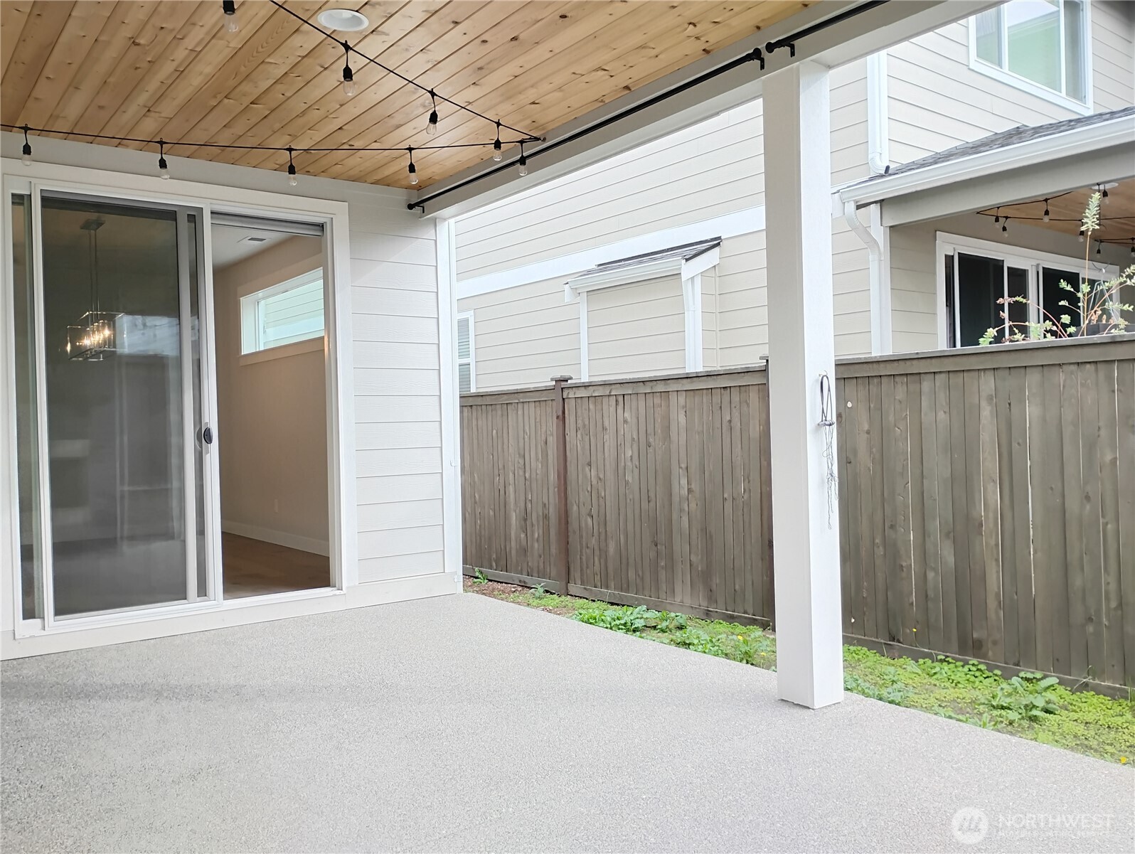 33533 Juniper Avenue Property Photo 15