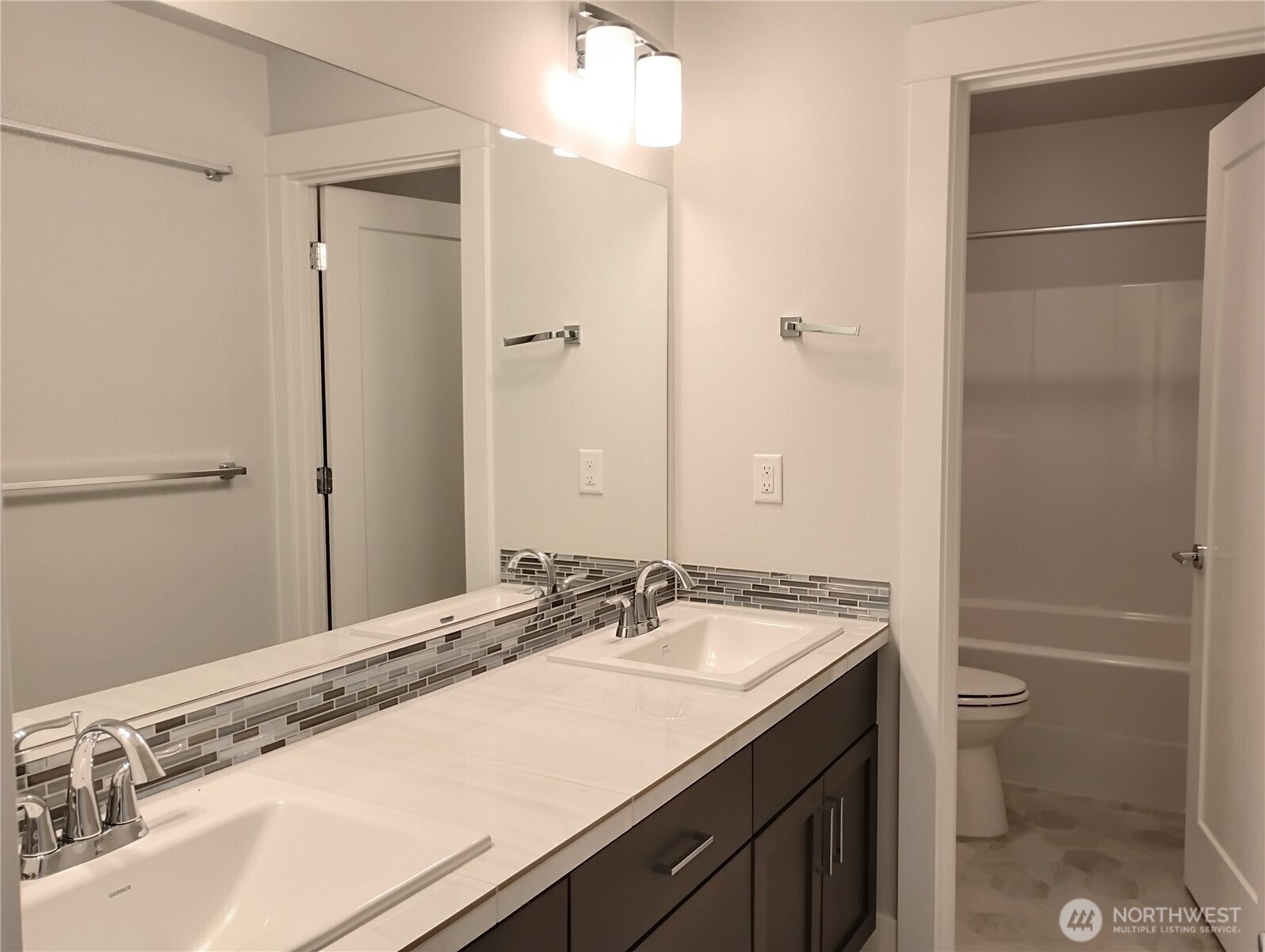 33533 Juniper Avenue Property Photo 23
