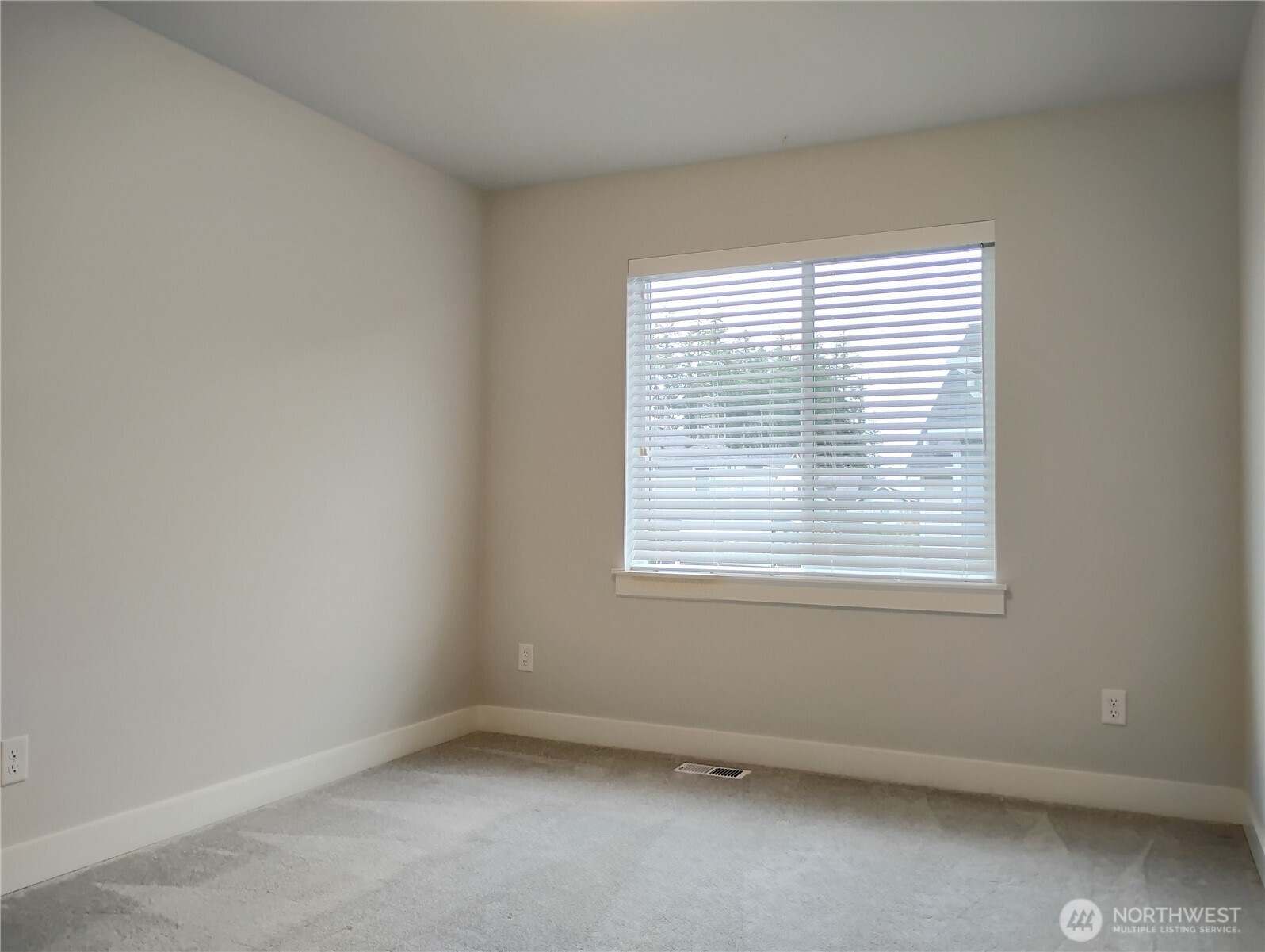 33533 Juniper Avenue Property Photo 26