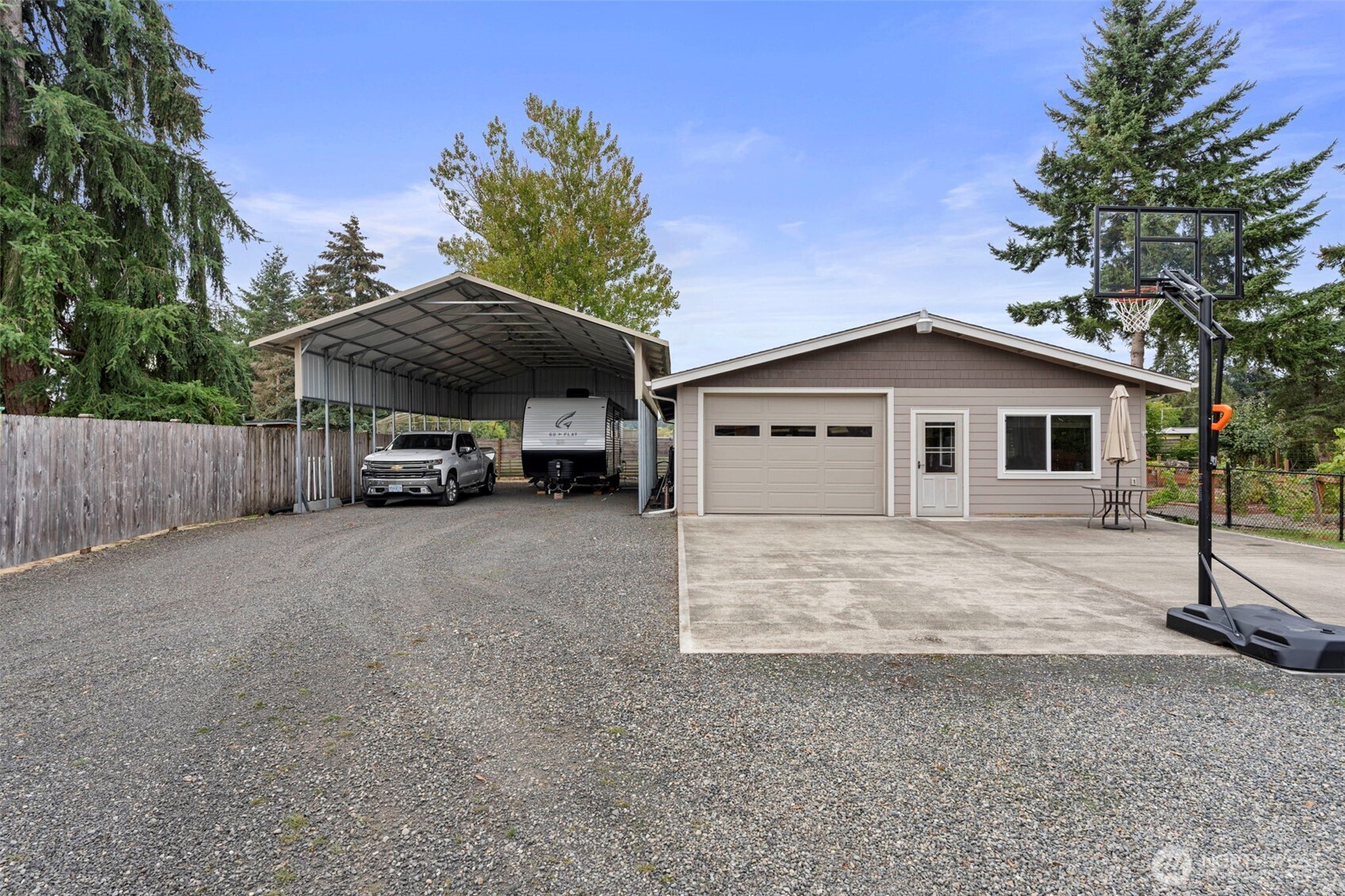 617 Oakland Avenue Property Photo 34