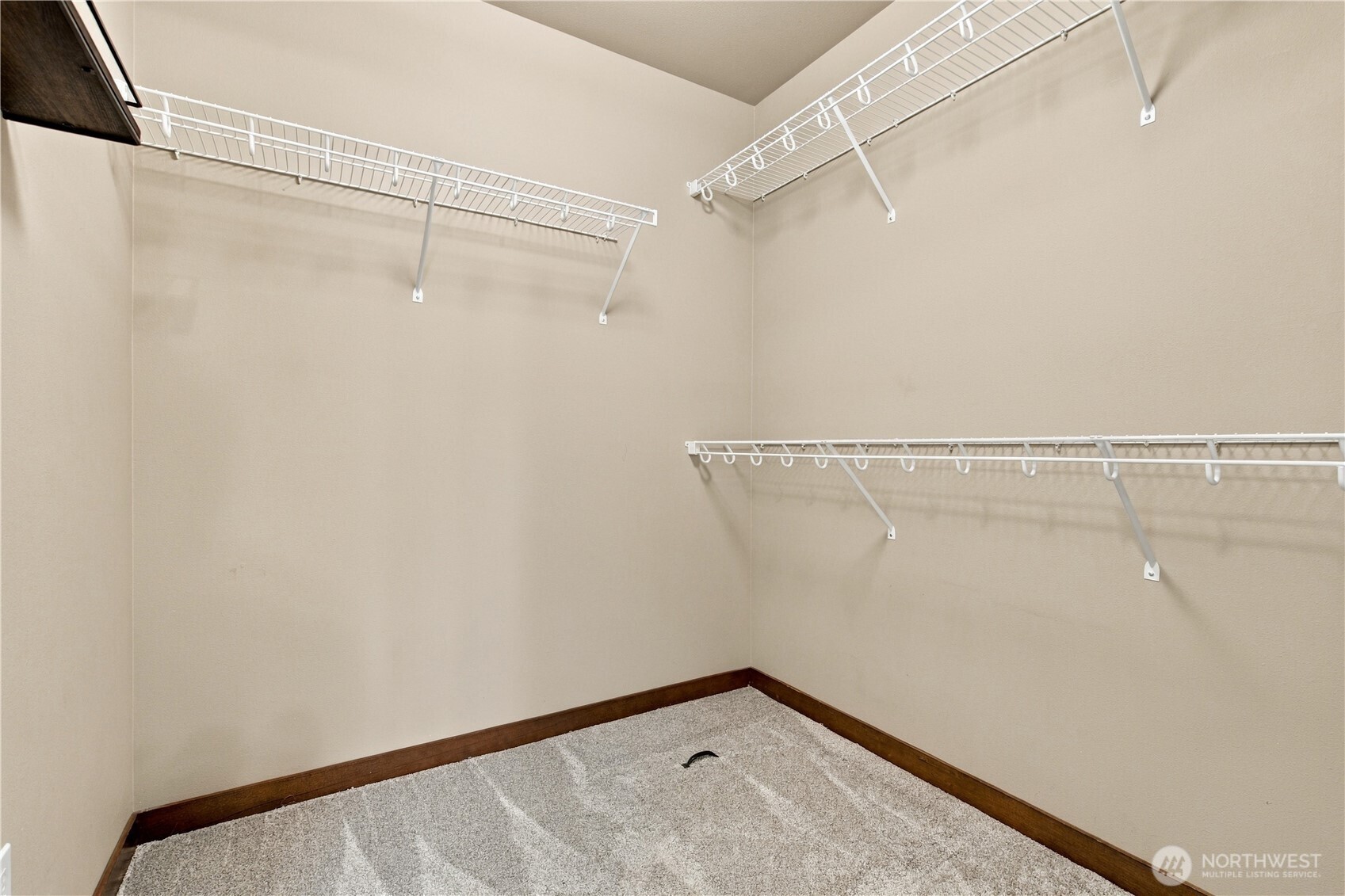 2099 Ne Poseidon Court Property Photo 17