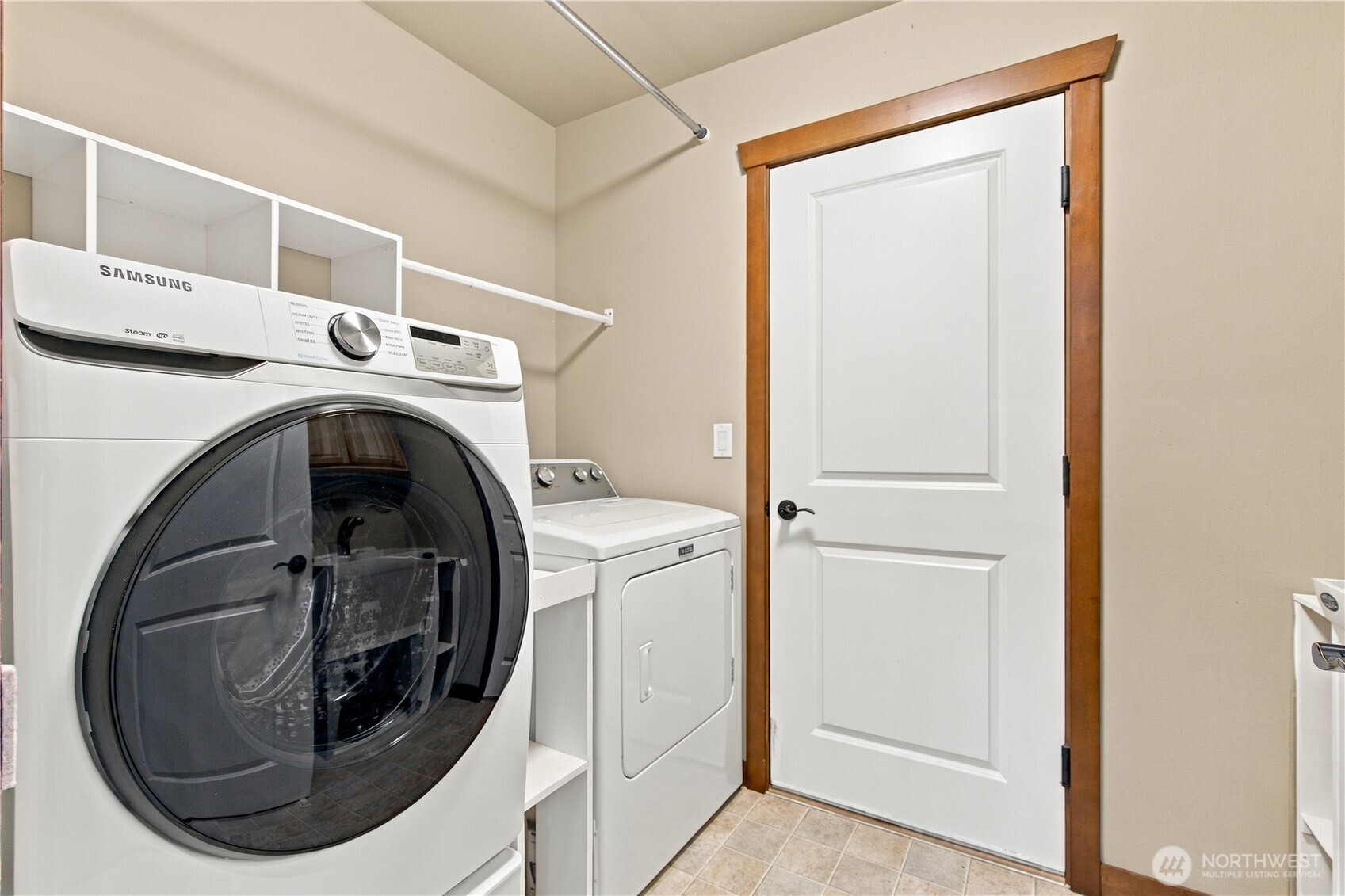 2099 Ne Poseidon Court Property Photo 26