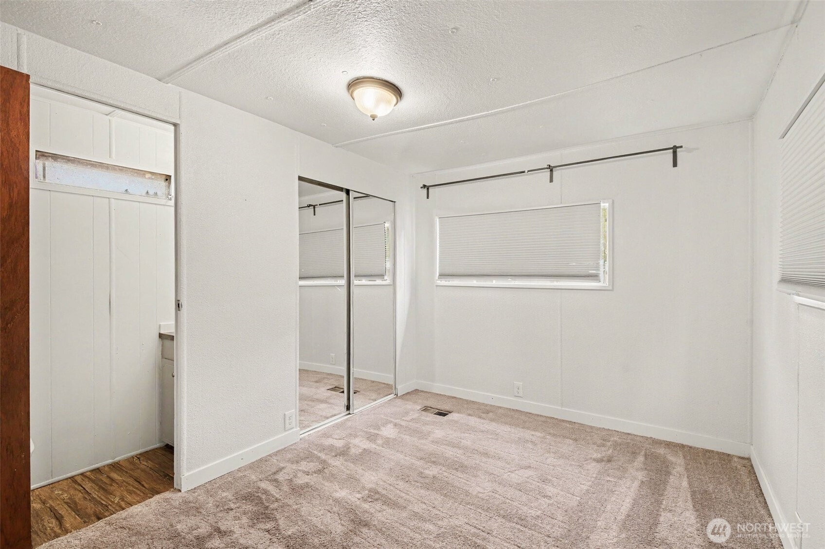 10515 Woodinville Drive 3 Property Photo 7