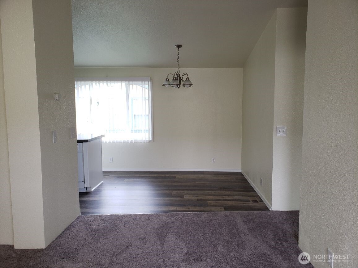 10512 137th Street 37 Property Photo 11