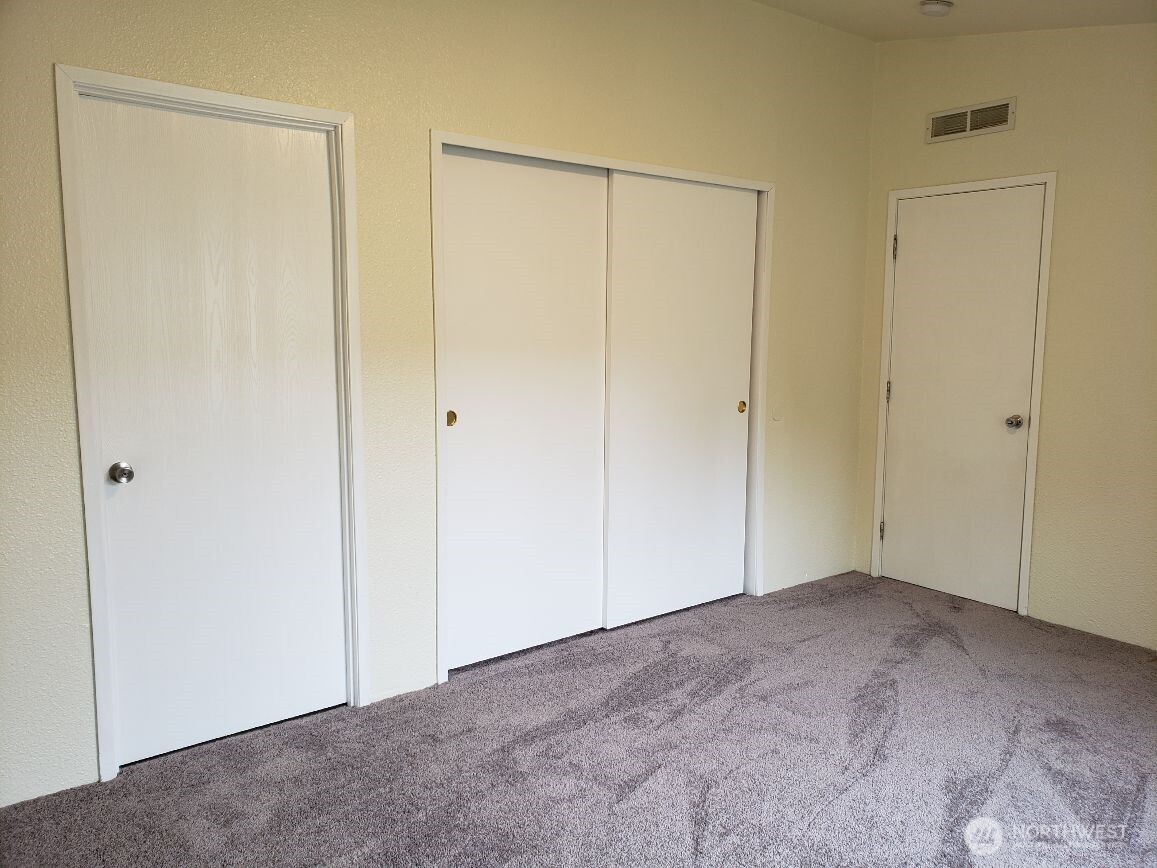 10512 137th Street 37 Property Photo 14