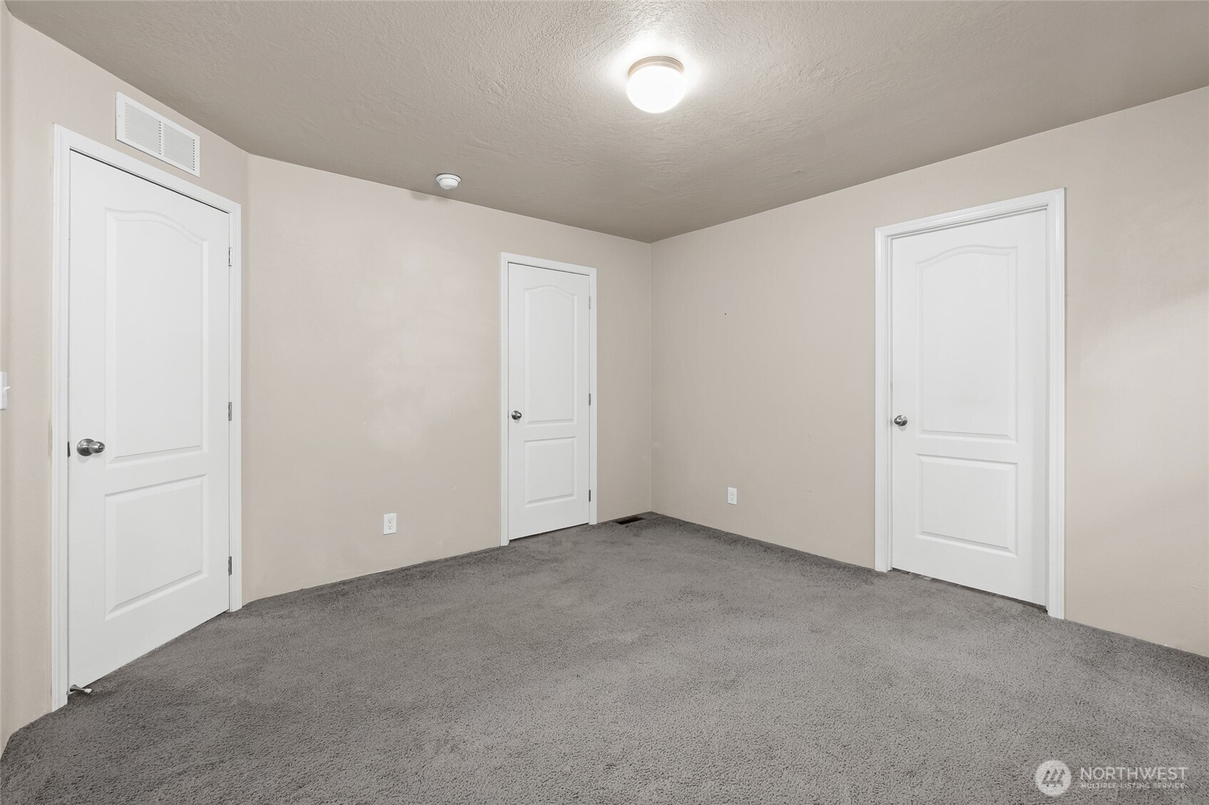 19518 18th Street Ct Property Photo 17