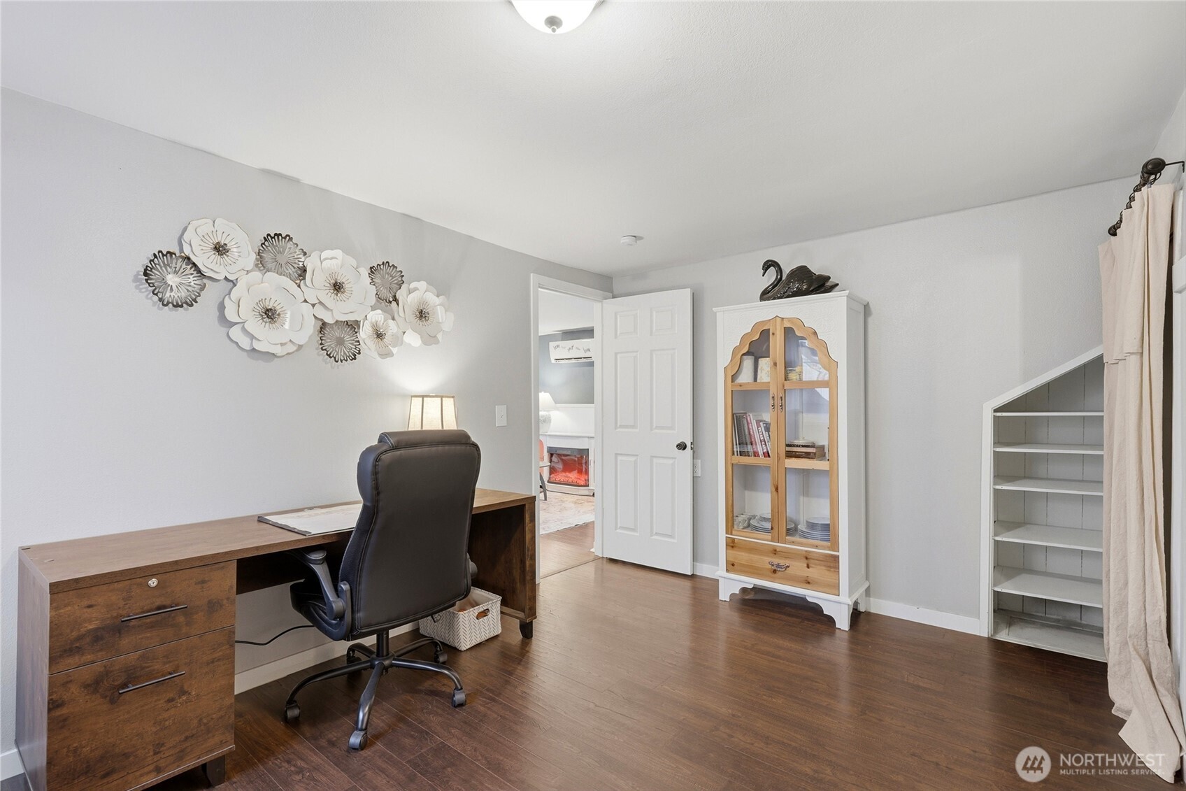 2125 48th Avenue Property Photo 17