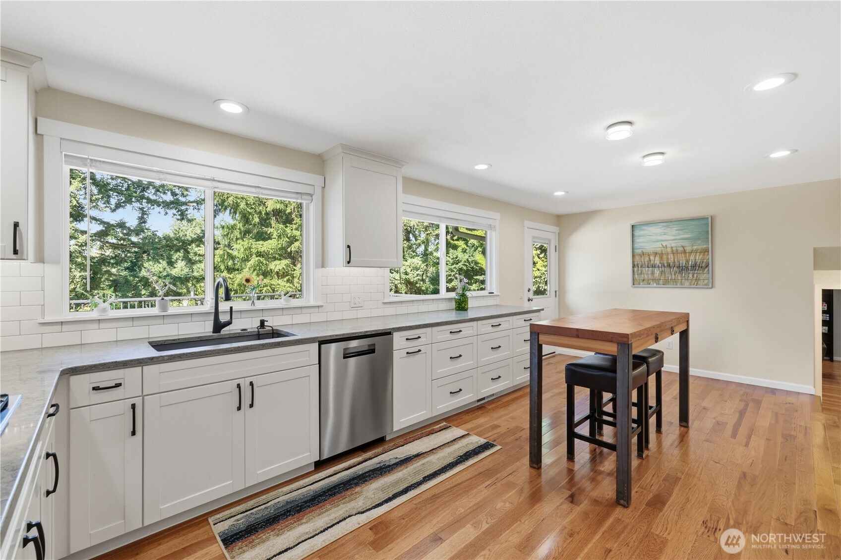 4941 125 Avenue Property Photo 9