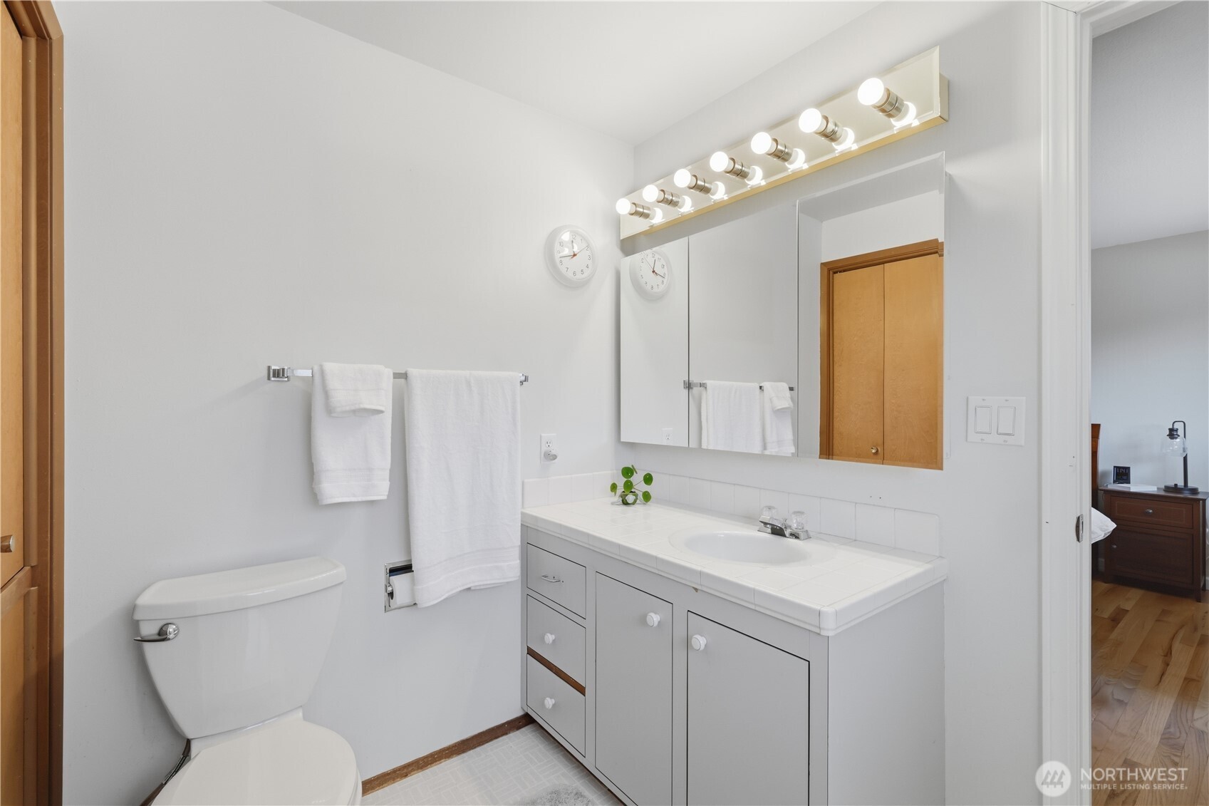 4941 125 Avenue Property Photo 14