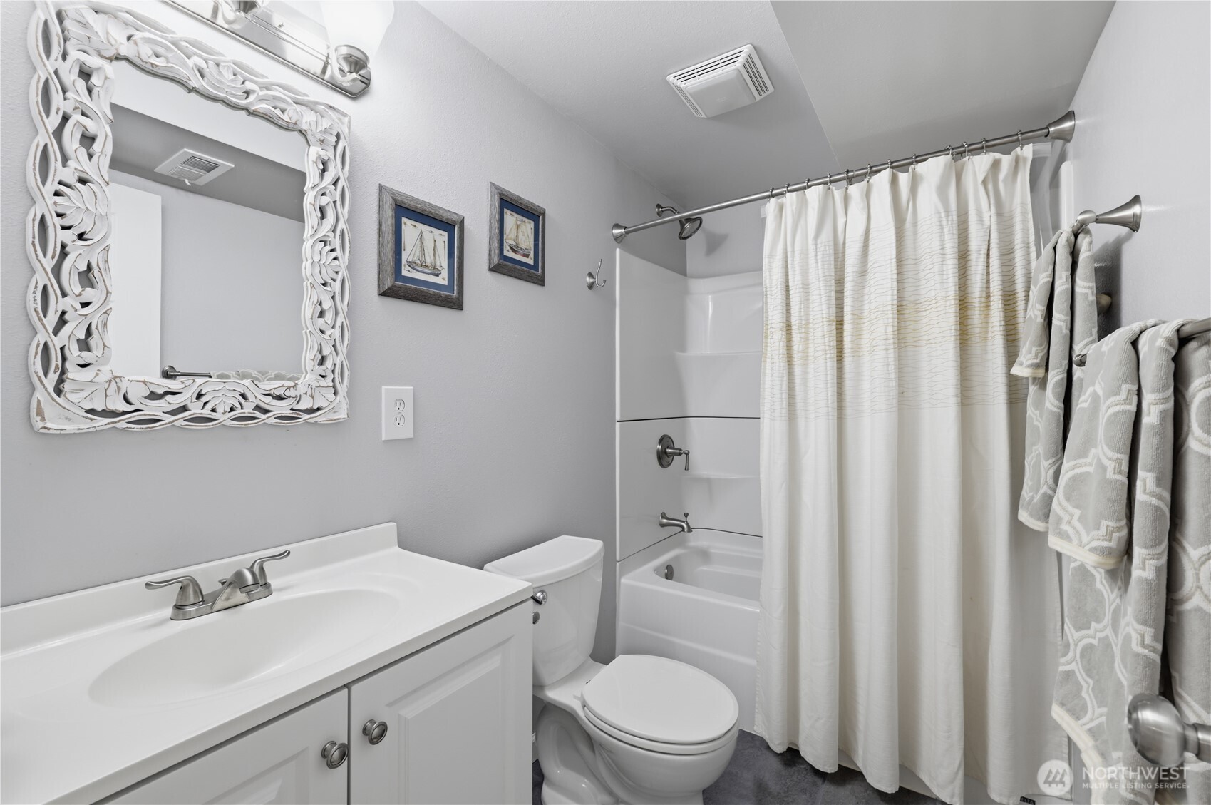 4941 125 Avenue Property Photo 22