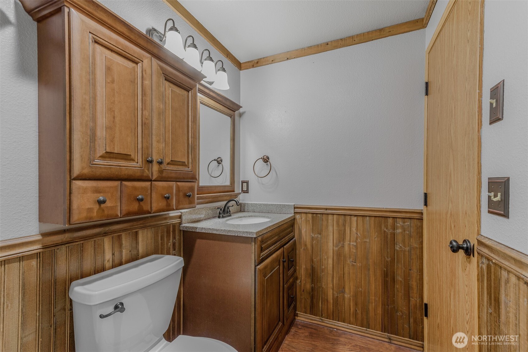 15813 Ne 3rd Street Property Photo 15