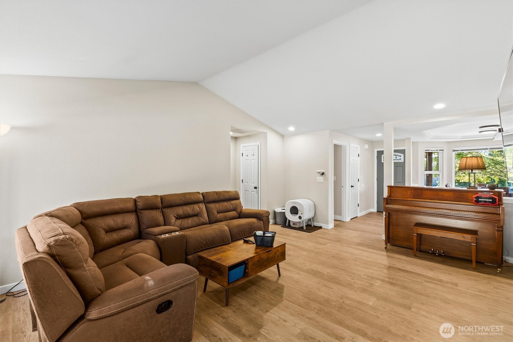 100 S 28th Street Property Photo 4