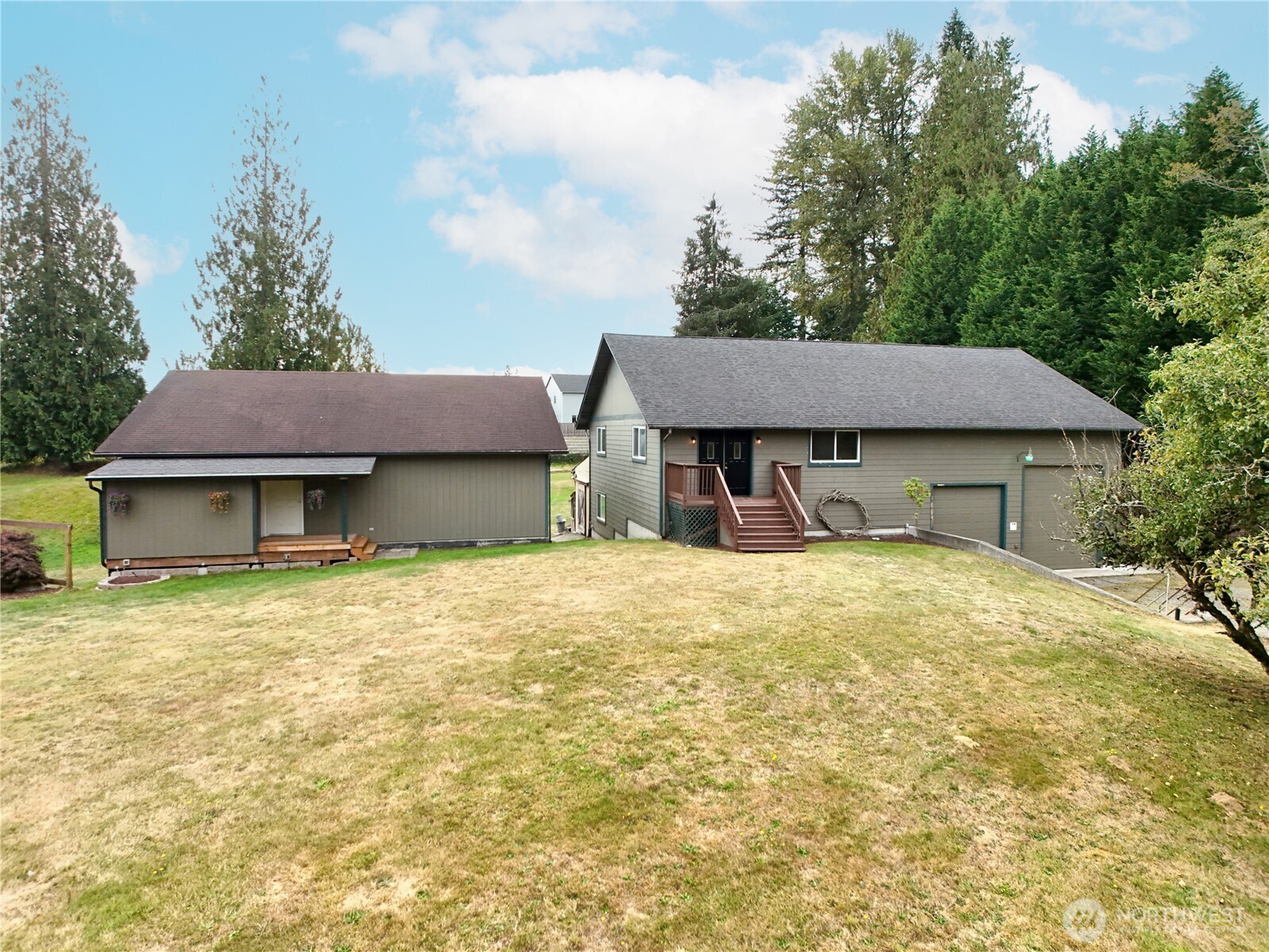 12120 7th Place Property Photo 2