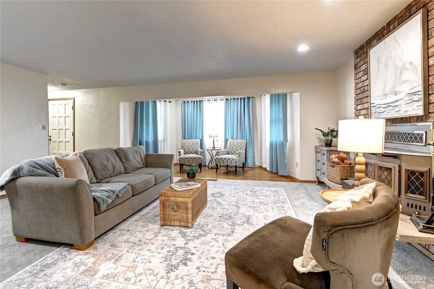 12120 7th Place Property Photo 10