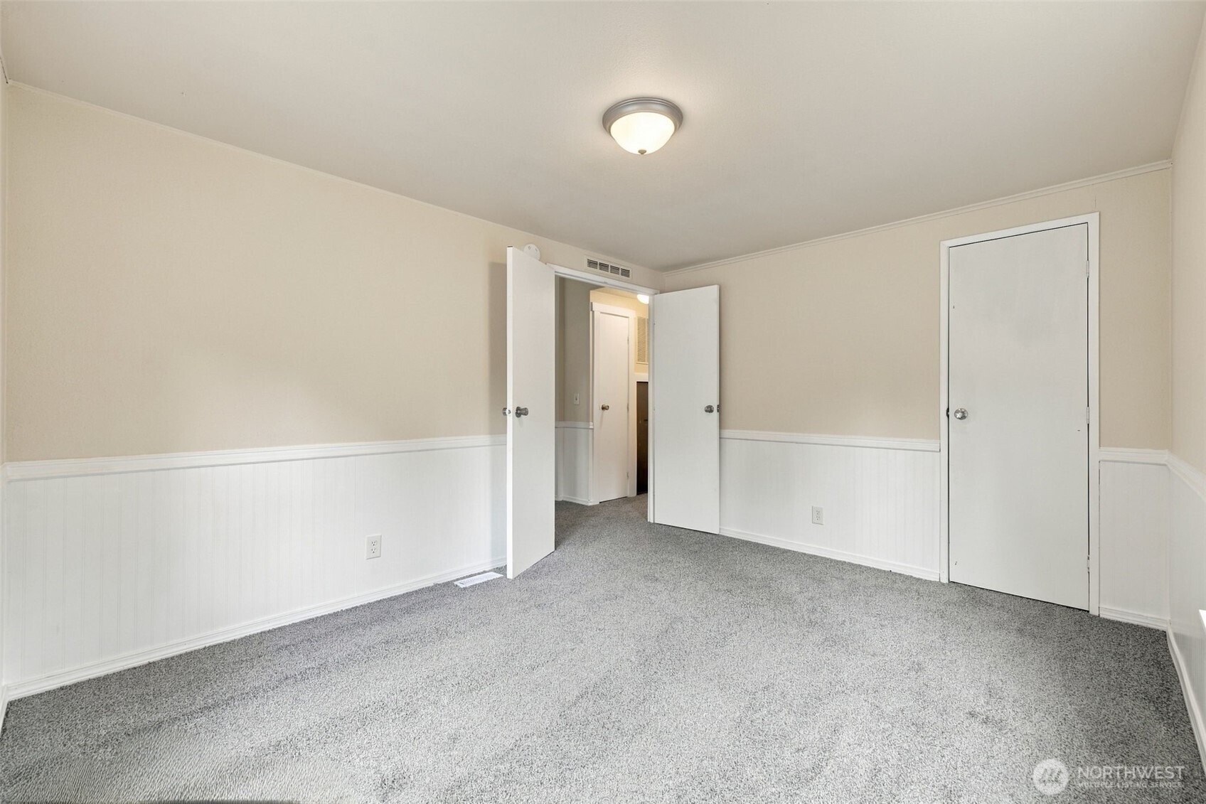 17233 119th Place Property Photo 14