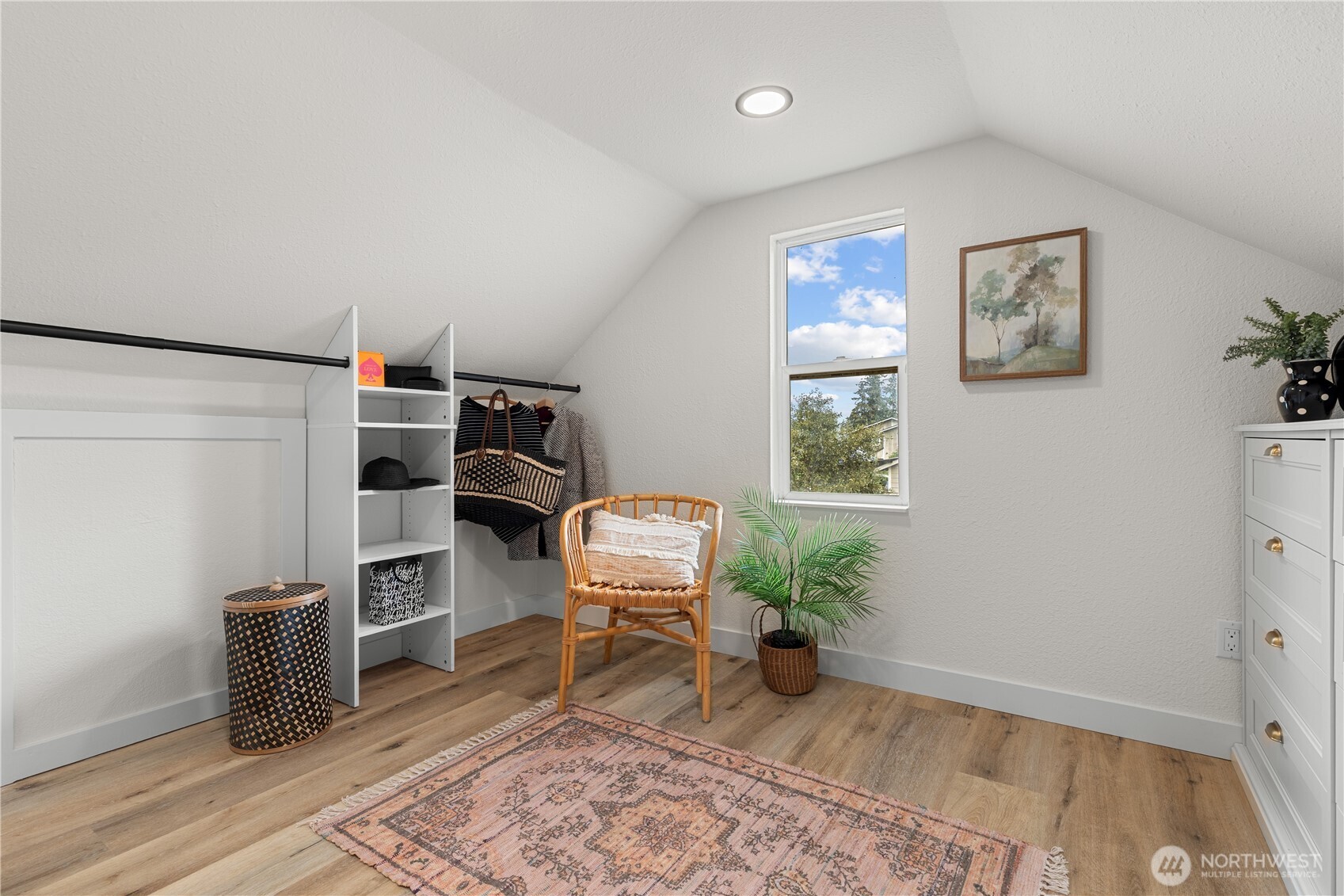 10228 Alaska Street Property Photo 26