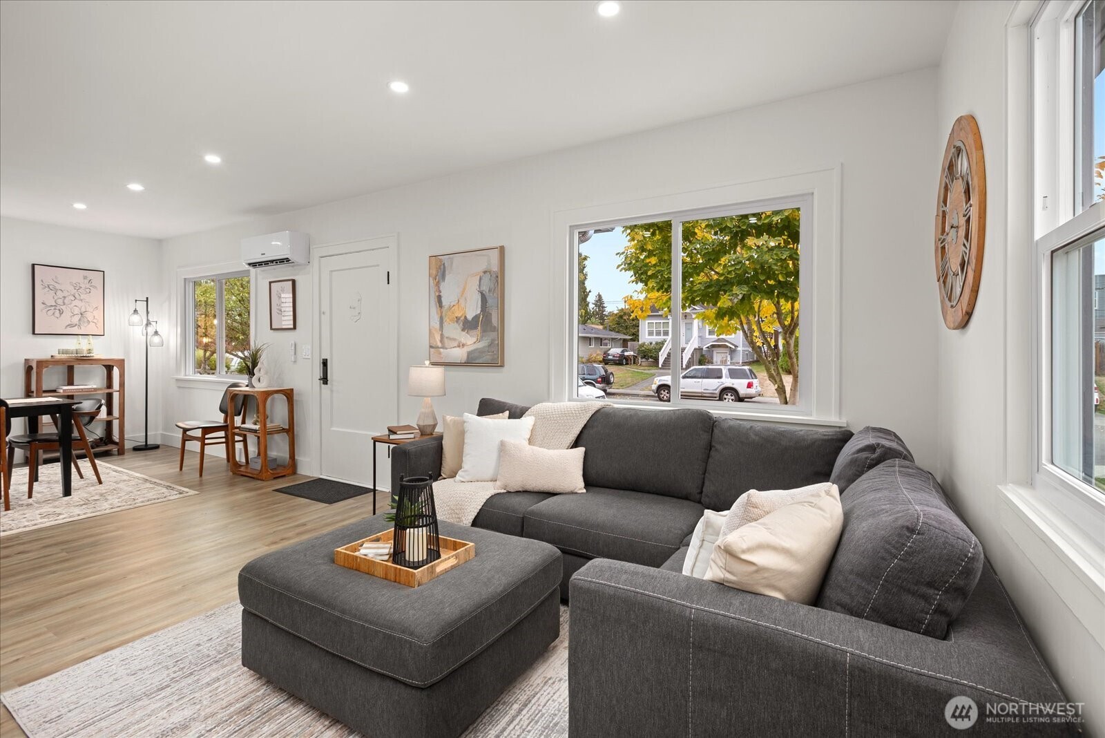 1426 Lombard Avenue Property Photo 12
