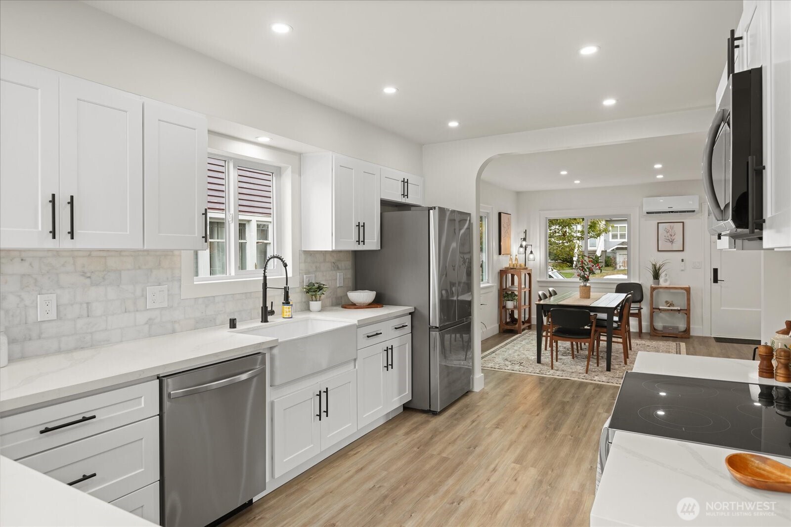 1426 Lombard Avenue Property Photo 15
