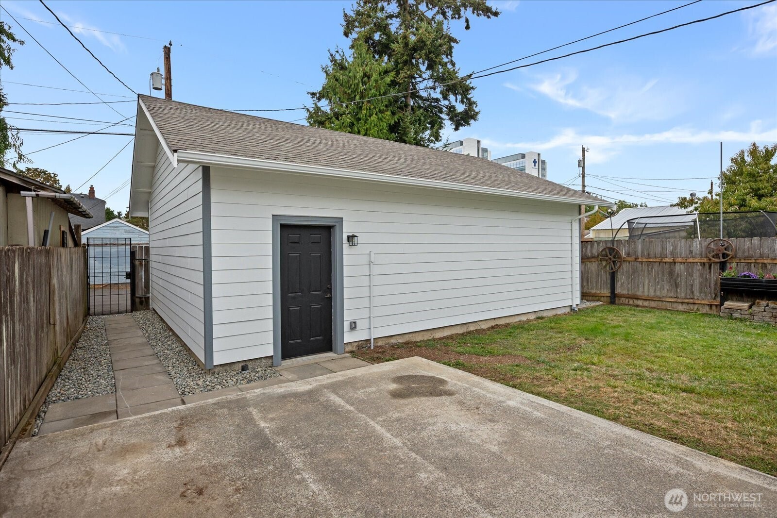 1426 Lombard Avenue Property Photo 33