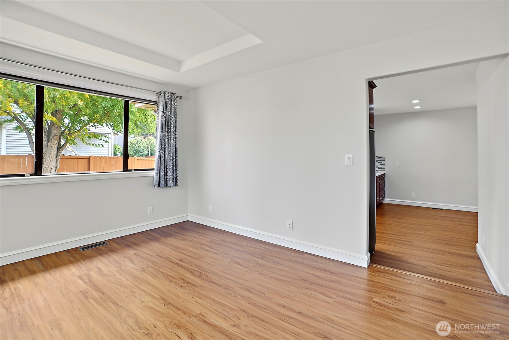 1202 33rd Street Property Photo 4