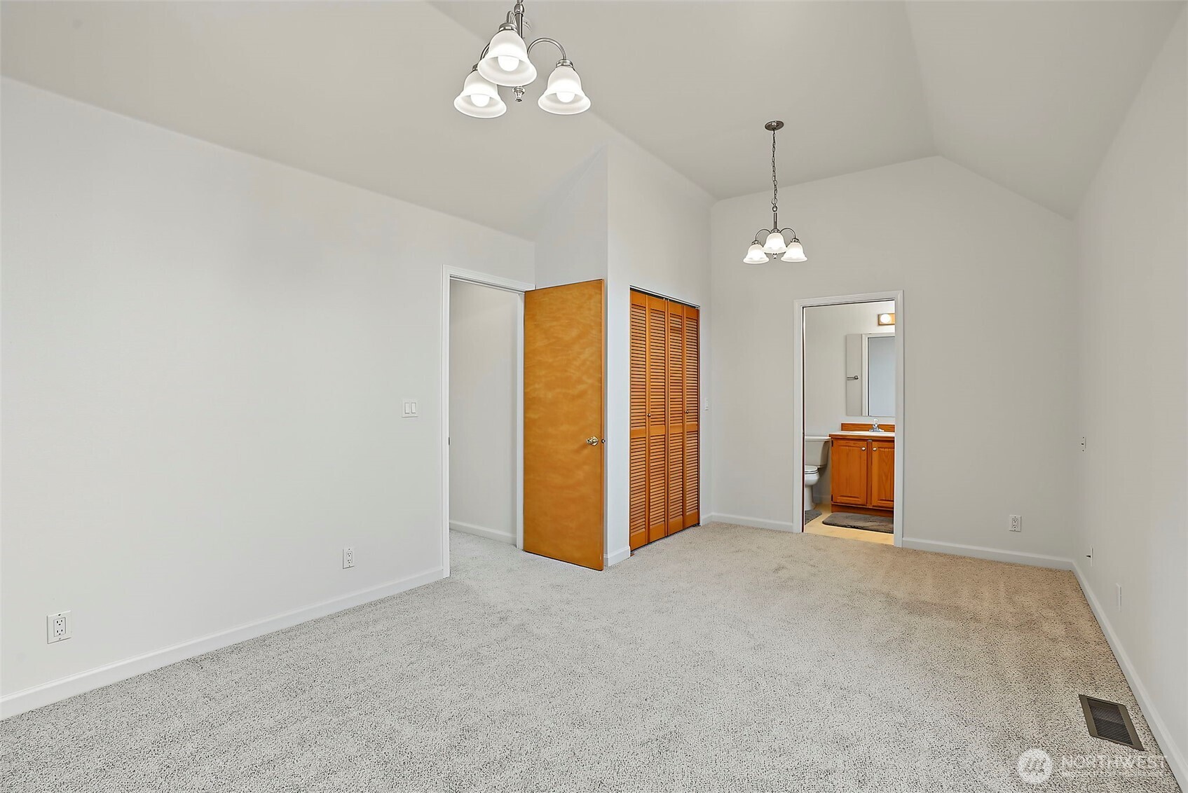 1202 33rd Street Property Photo 23