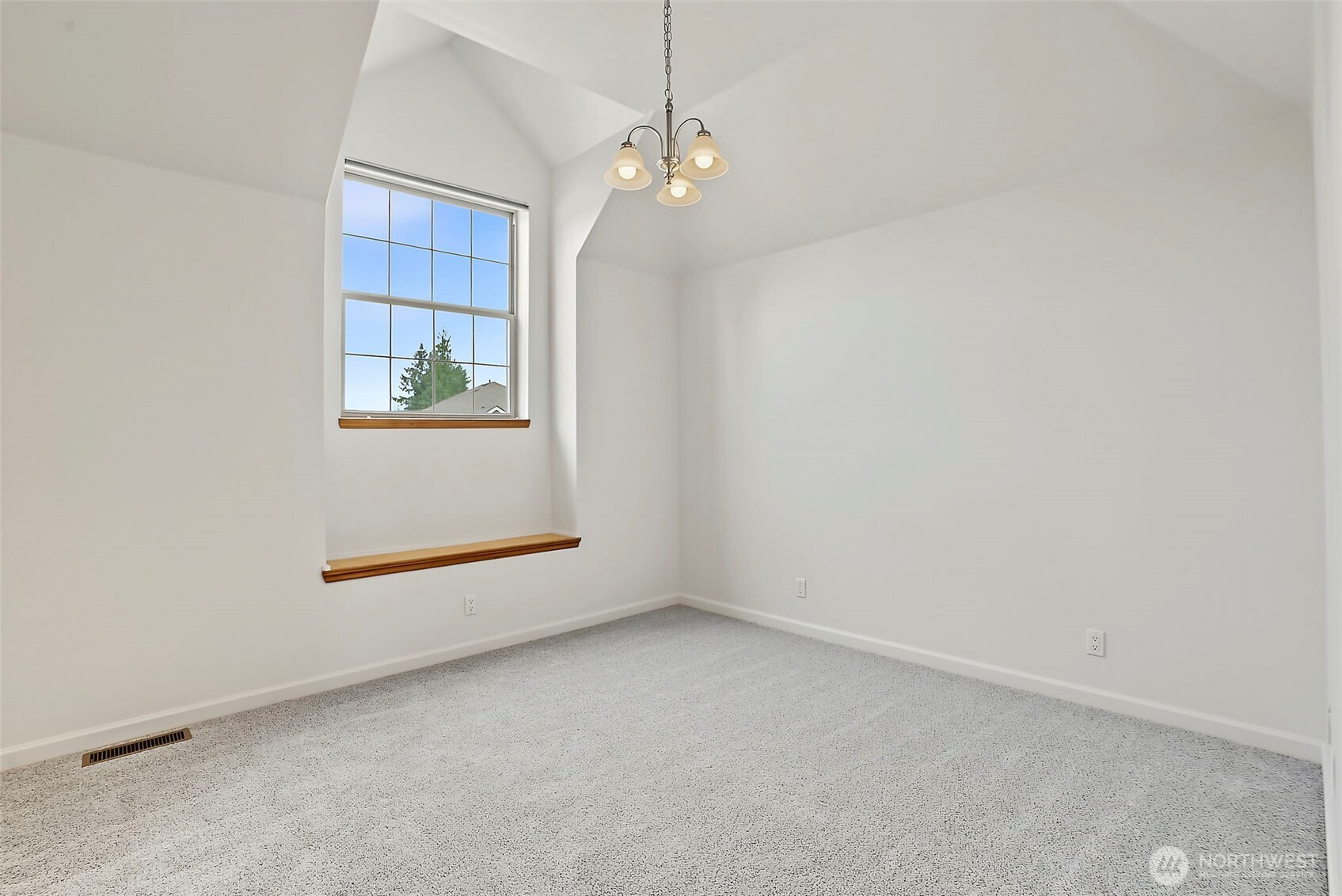 1202 33rd Street Property Photo 24