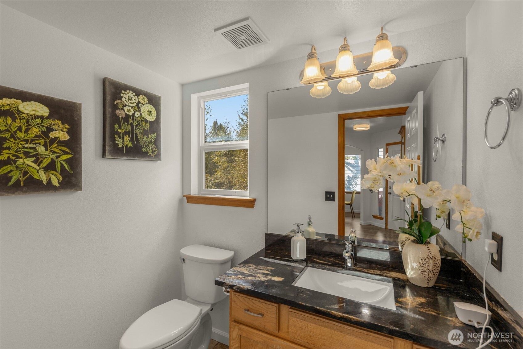 17028 4th Avenue Property Photo 17