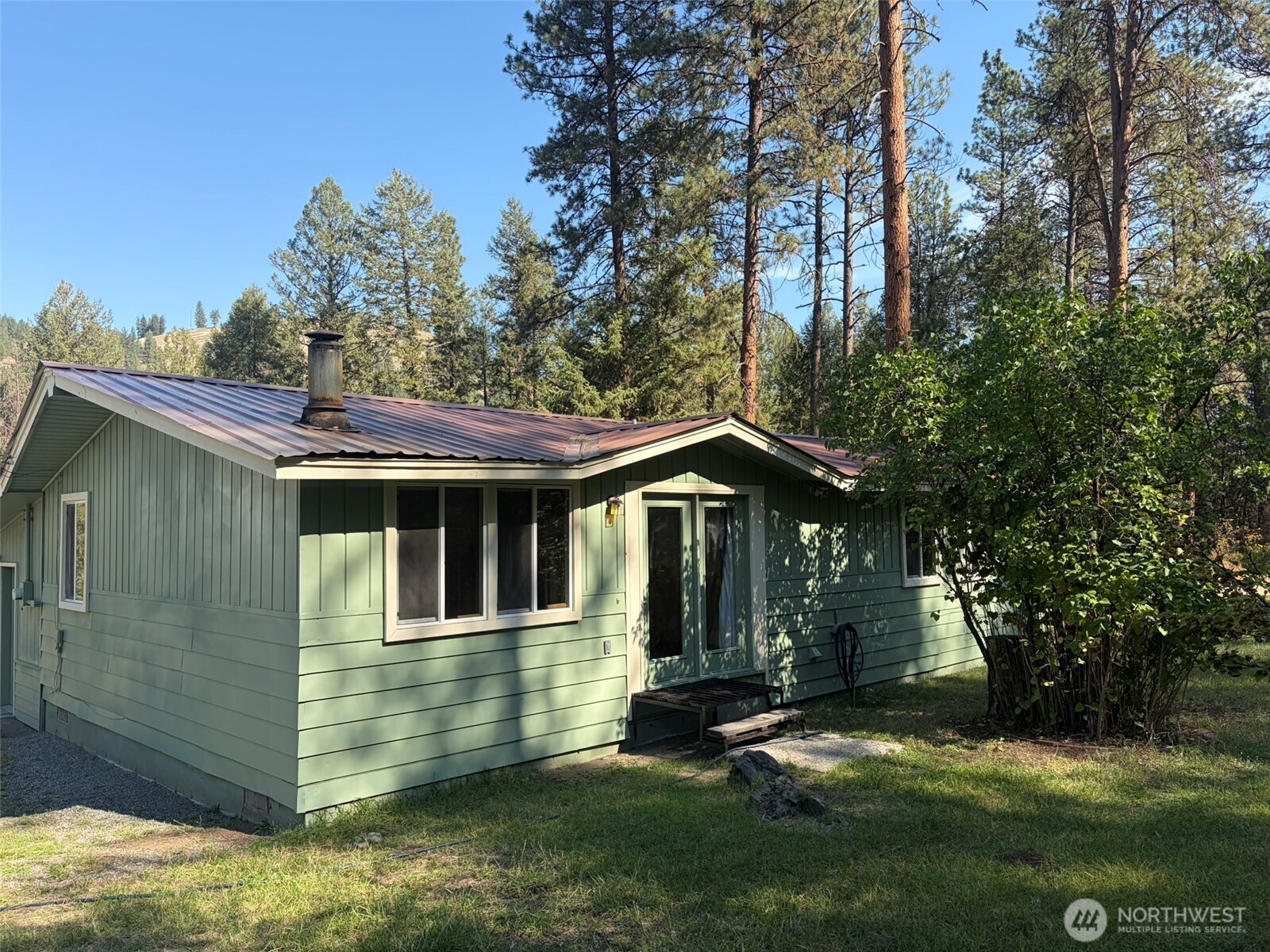 13 Pine Grove Street Property Photo 1