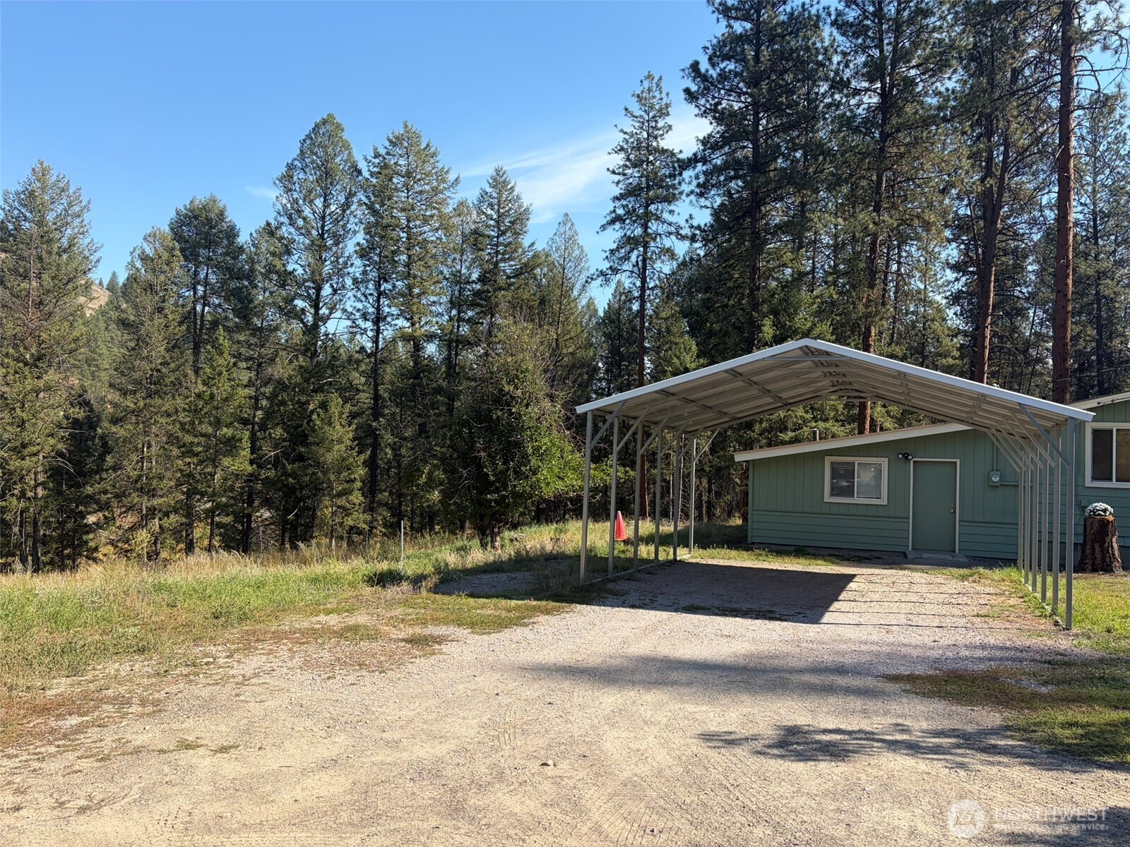13 Pine Grove Street Property Photo 4