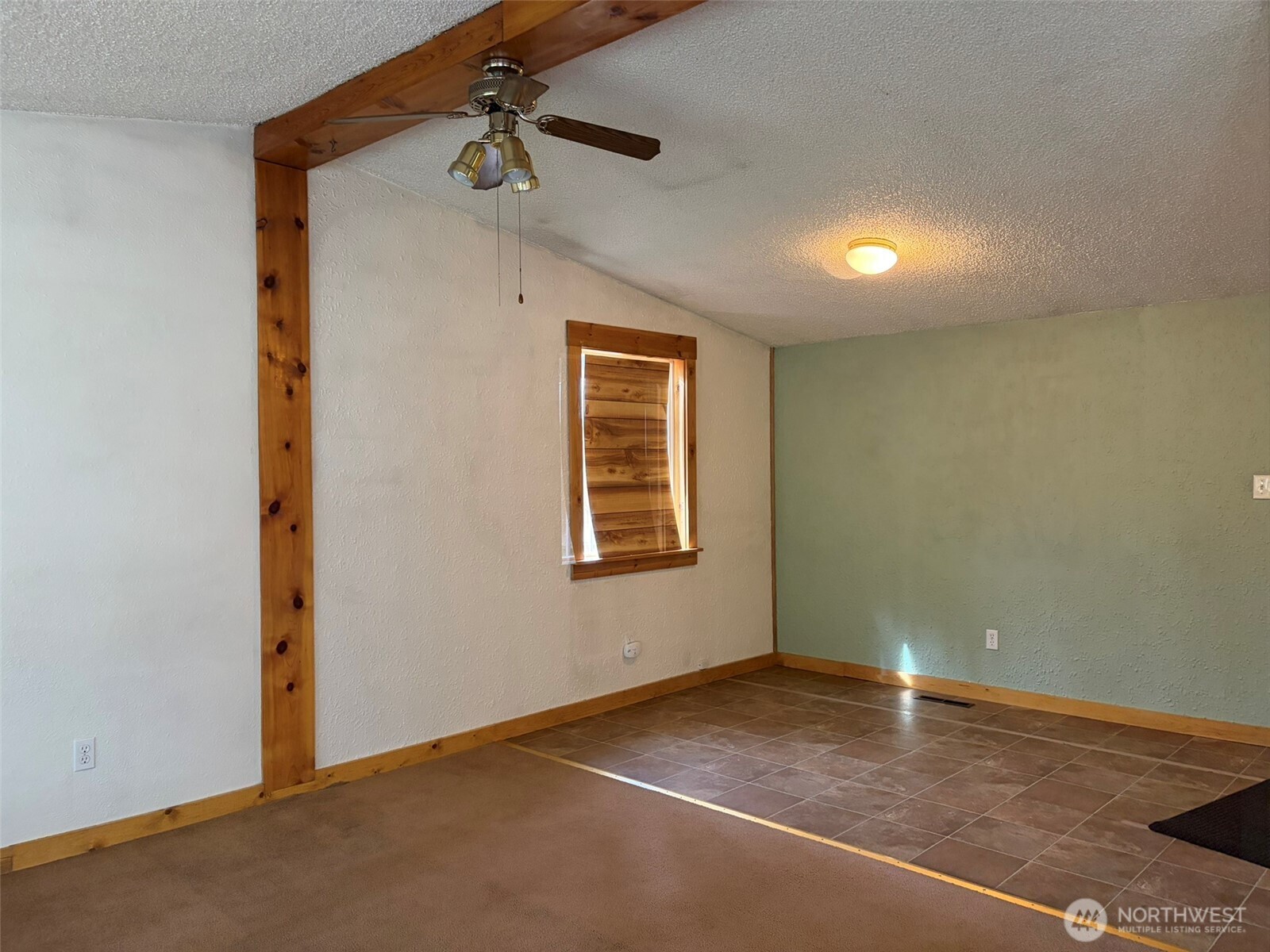 13 Pine Grove Street Property Photo 19