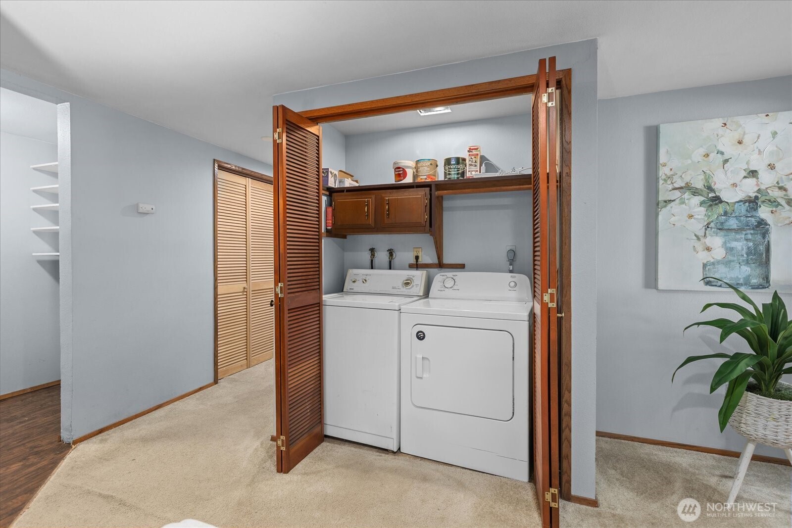 9917 38th Place Property Photo 26