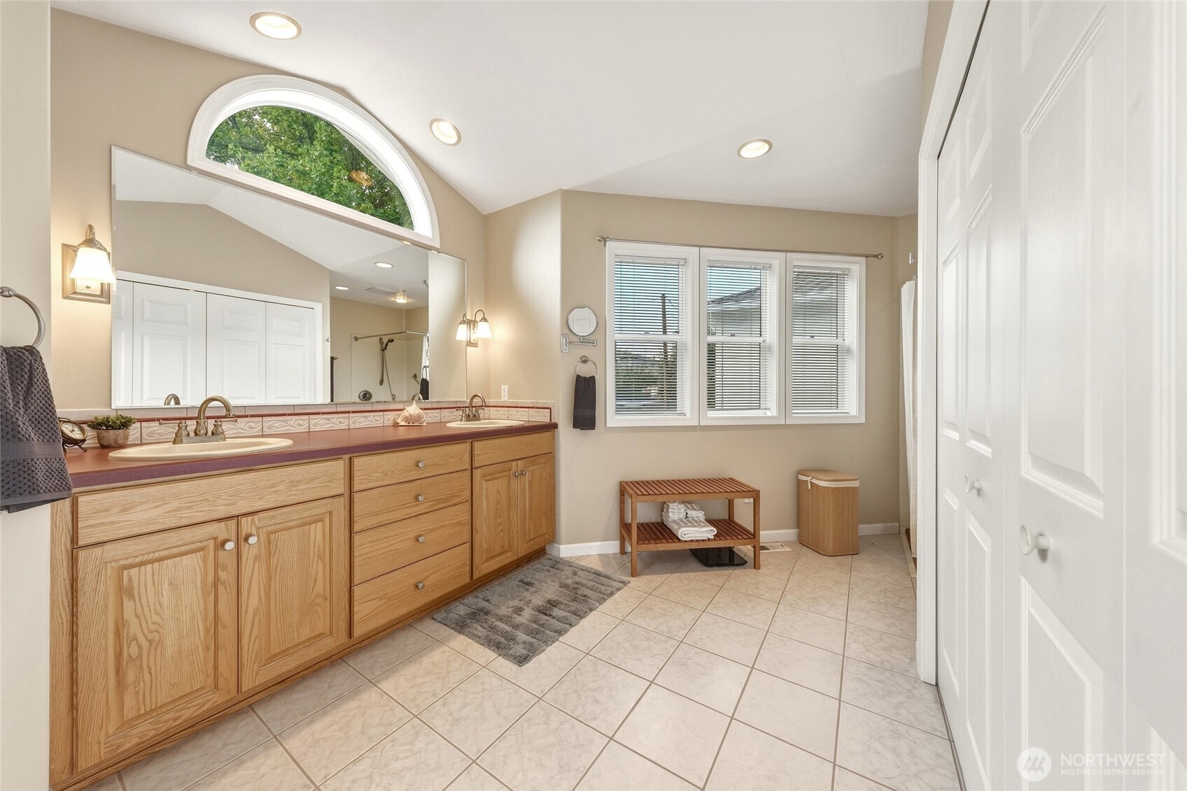 1510 Howard Street Property Photo 16