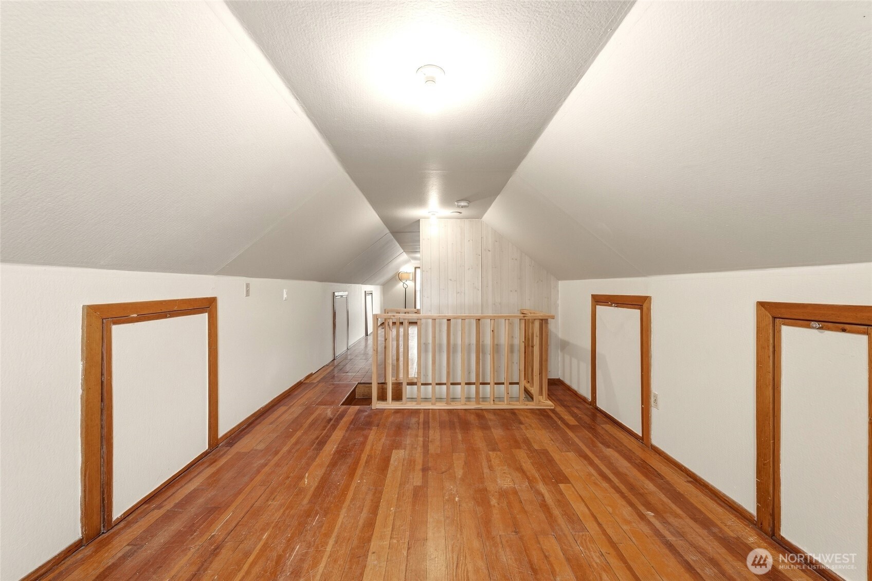 1510 Howard Street Property Photo 26