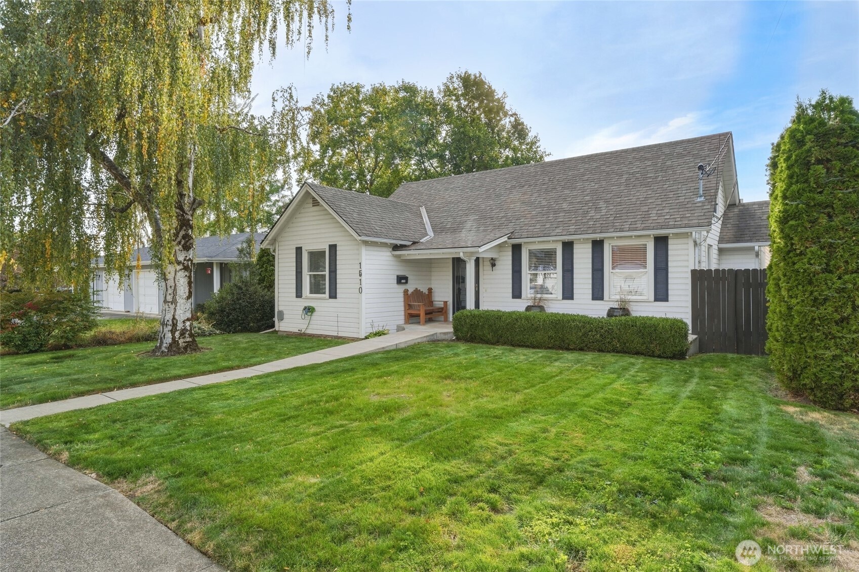 1510 Howard Street Property Photo 28