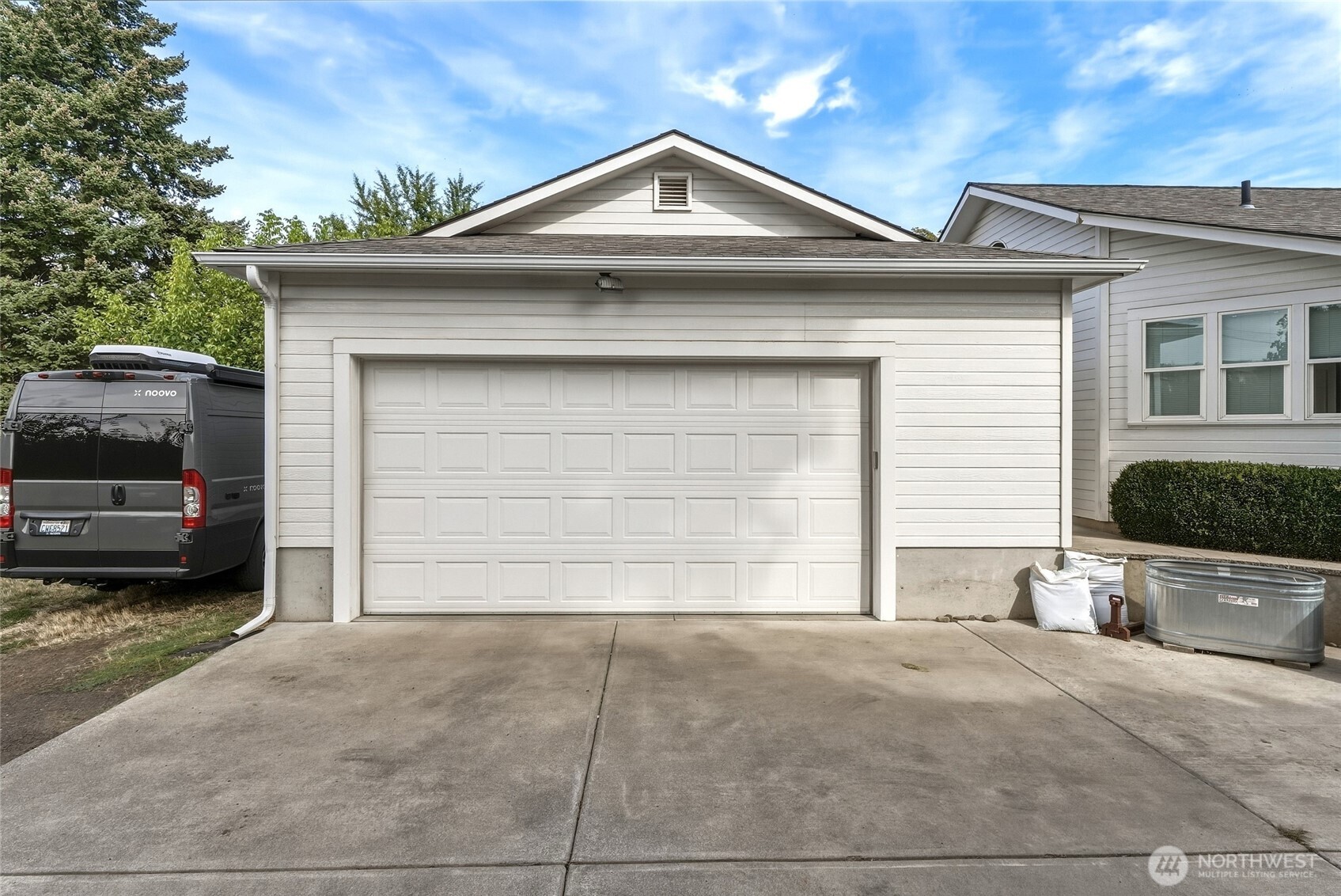 1510 Howard Street Property Photo 29