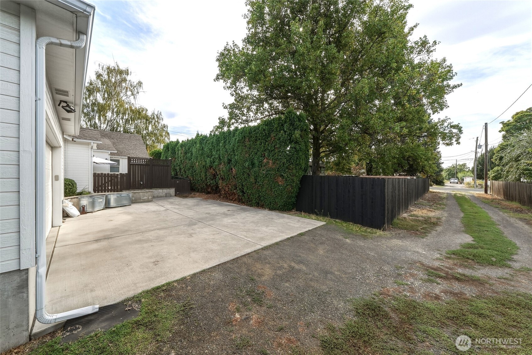 1510 Howard Street Property Photo 30