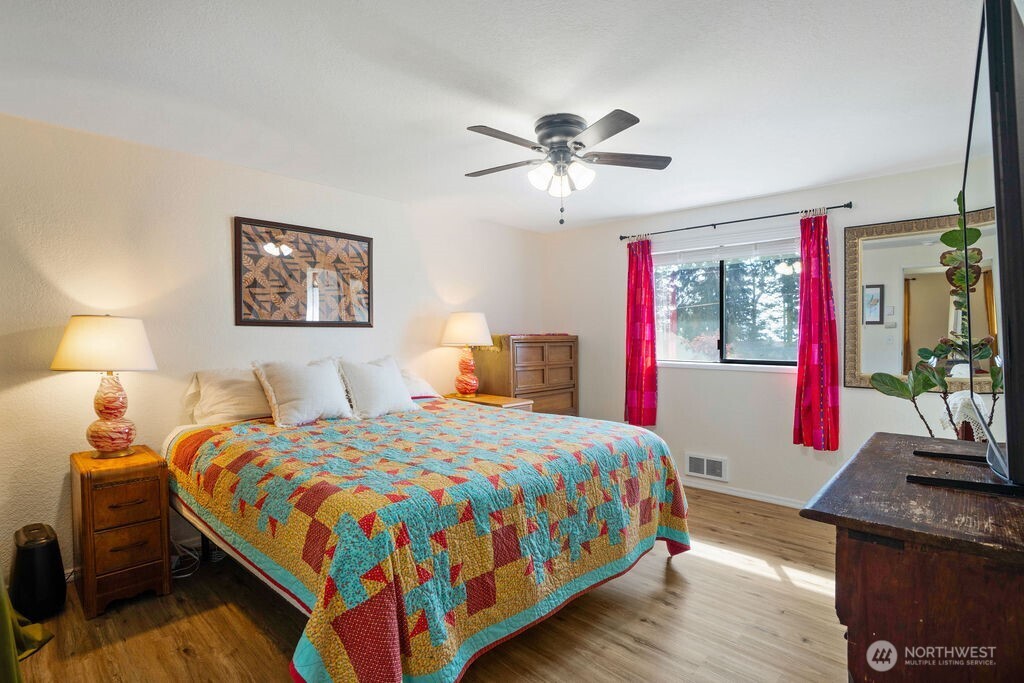 1289 Halsey Drive Property Photo 13