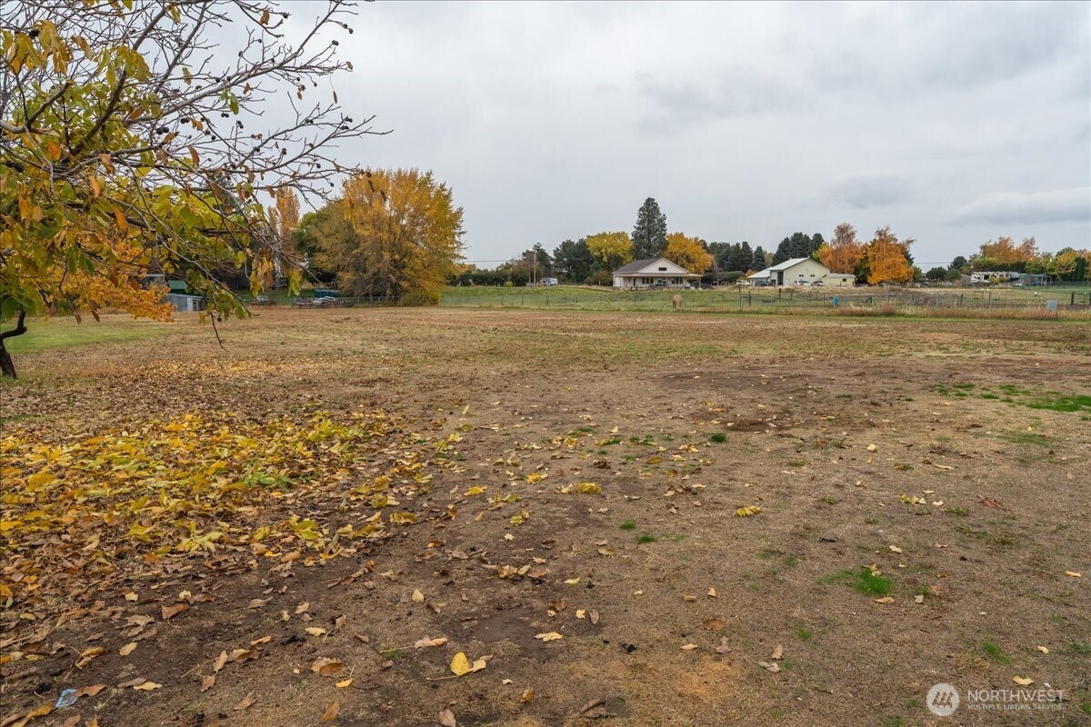 20271 Linden Road Property Photo 17