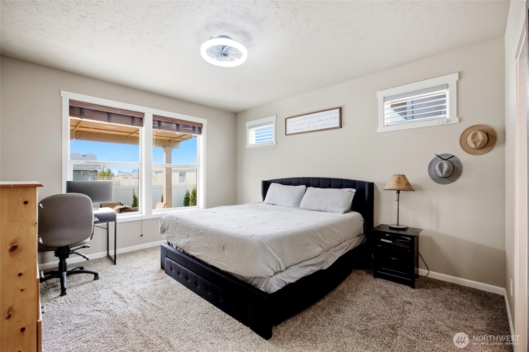 4709 W Wren Street Property Photo 23