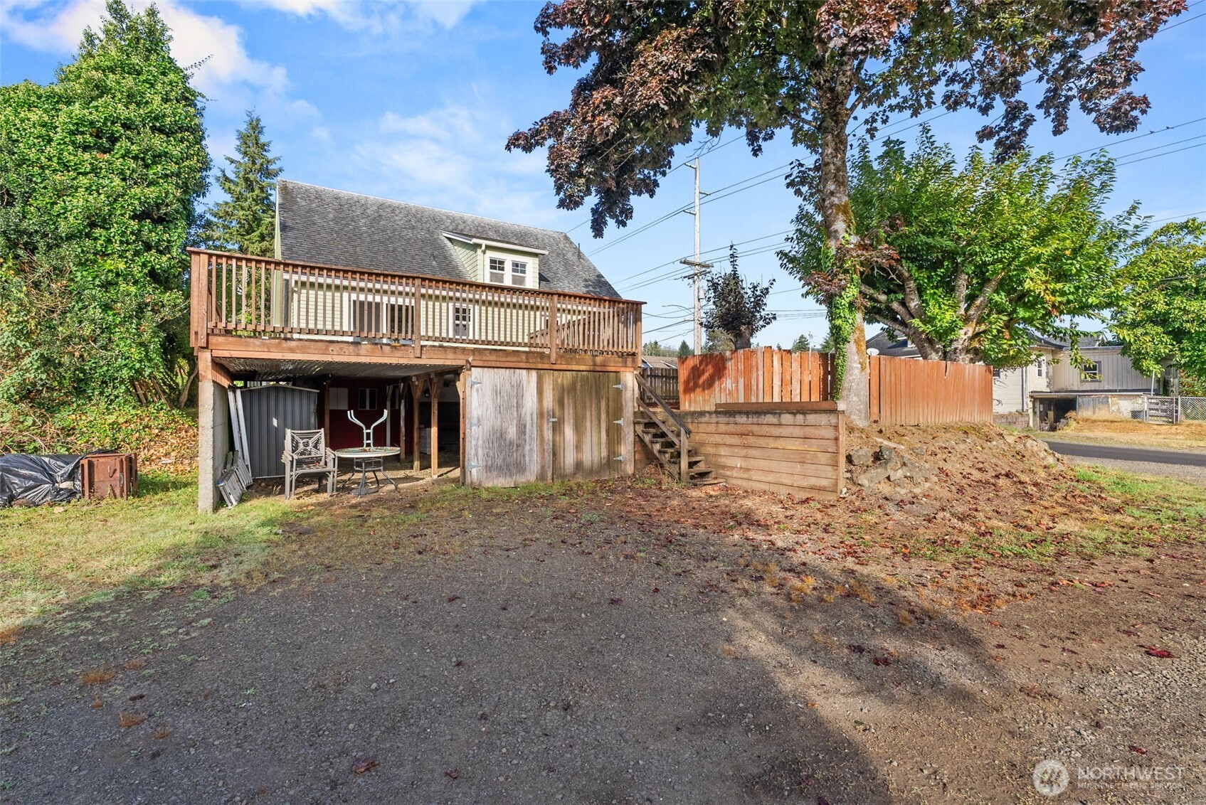 803 Fowler Street Property Photo 28