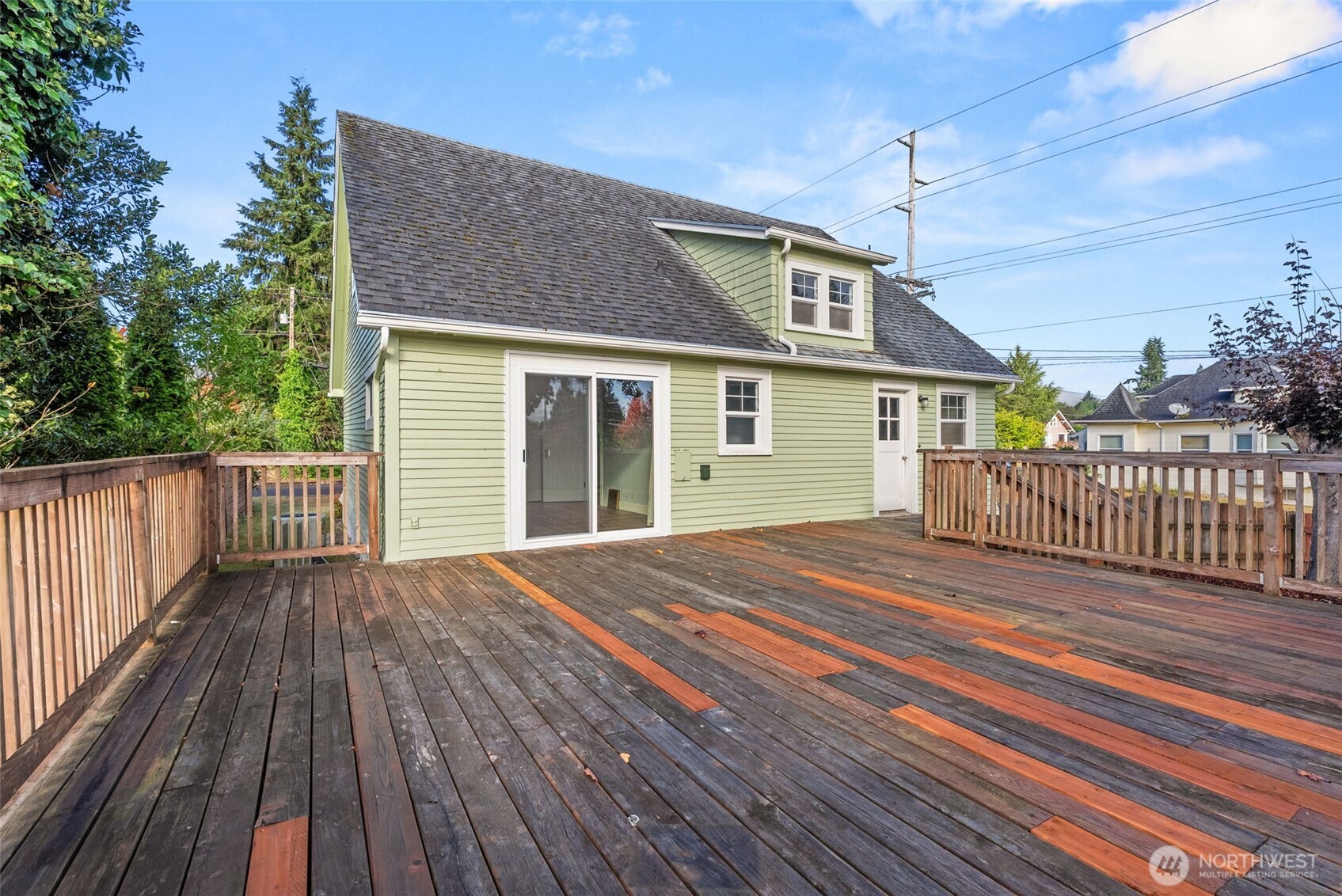 803 Fowler Street Property Photo 29