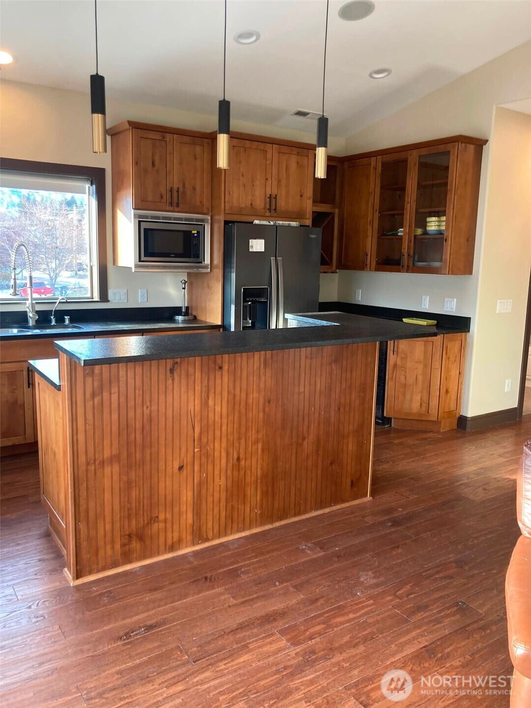 76 Wapato Way Property Photo 13