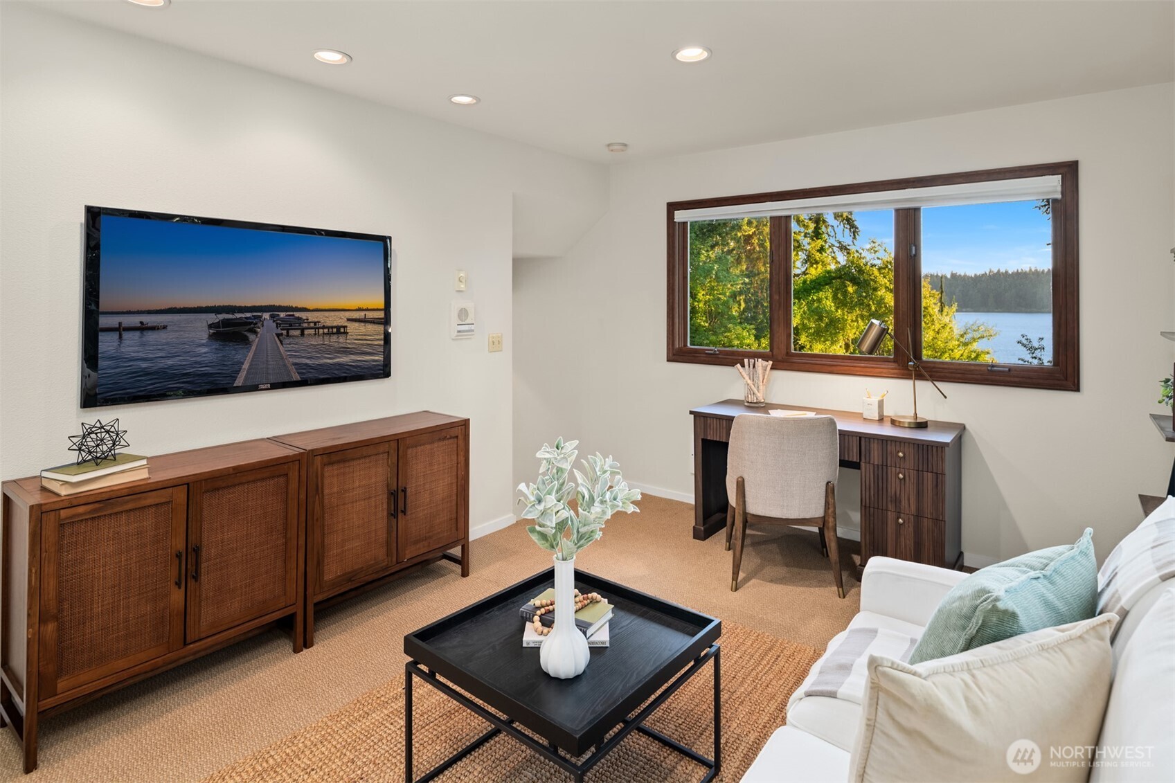 4889 Forest Avenue Property Photo 18