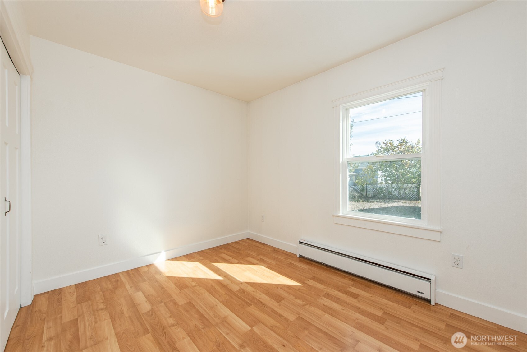 230 N Third Avenue Property Photo 26