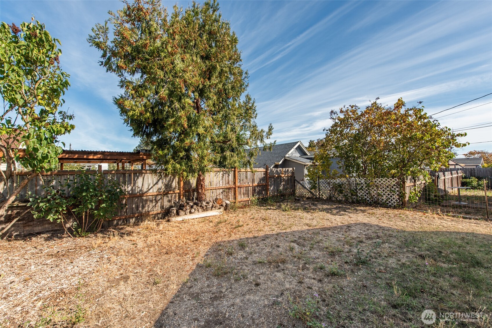 230 N Third Avenue Property Photo 40