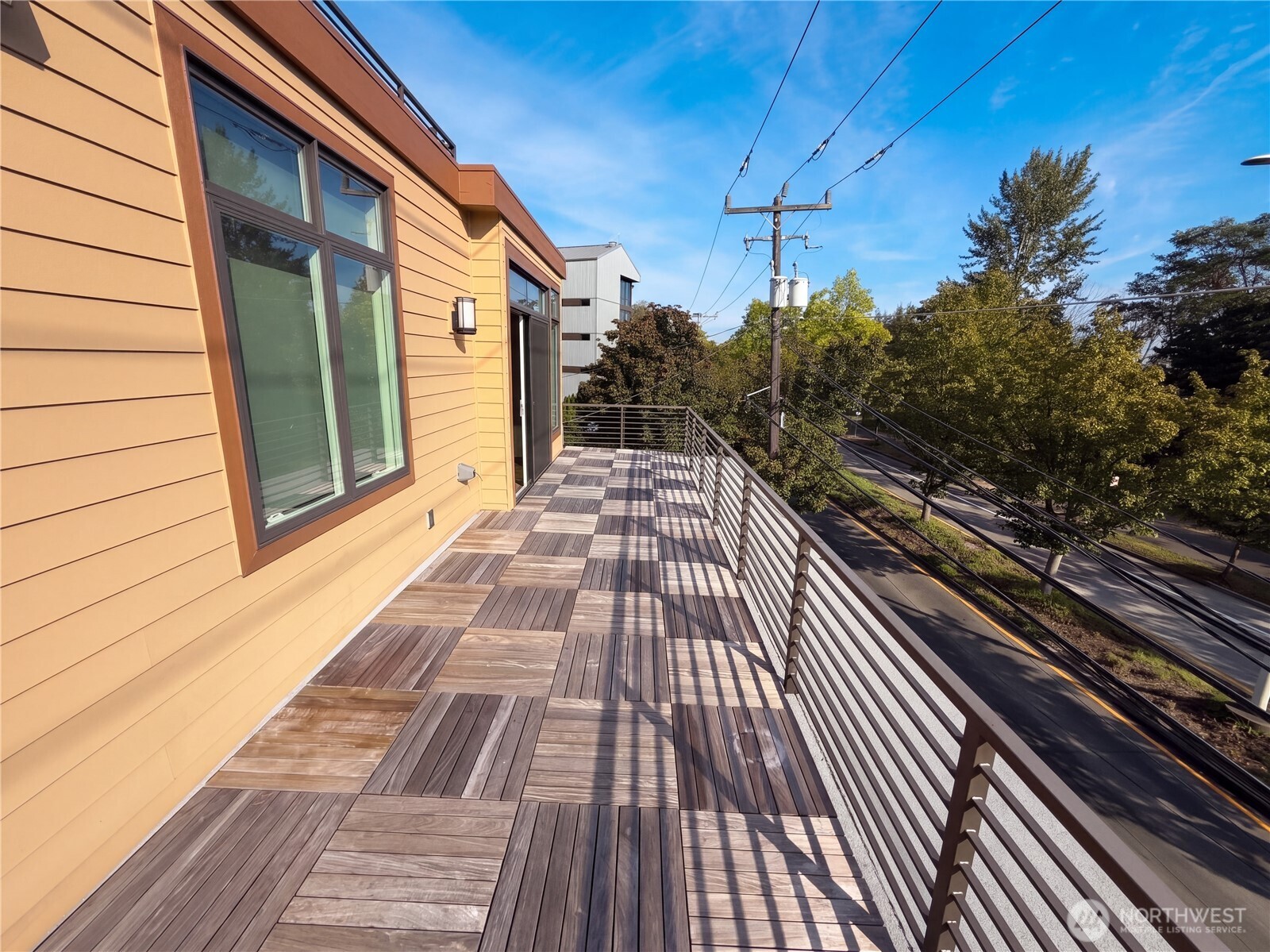 3009 Harbor Avenue Property Photo 5