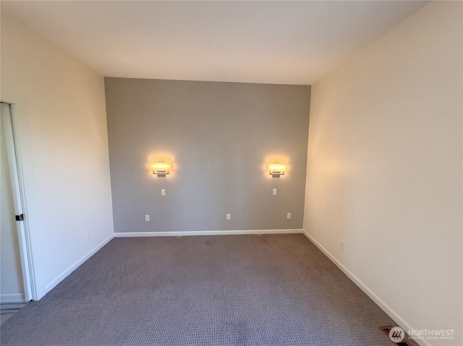 3009 Harbor Avenue Property Photo 7