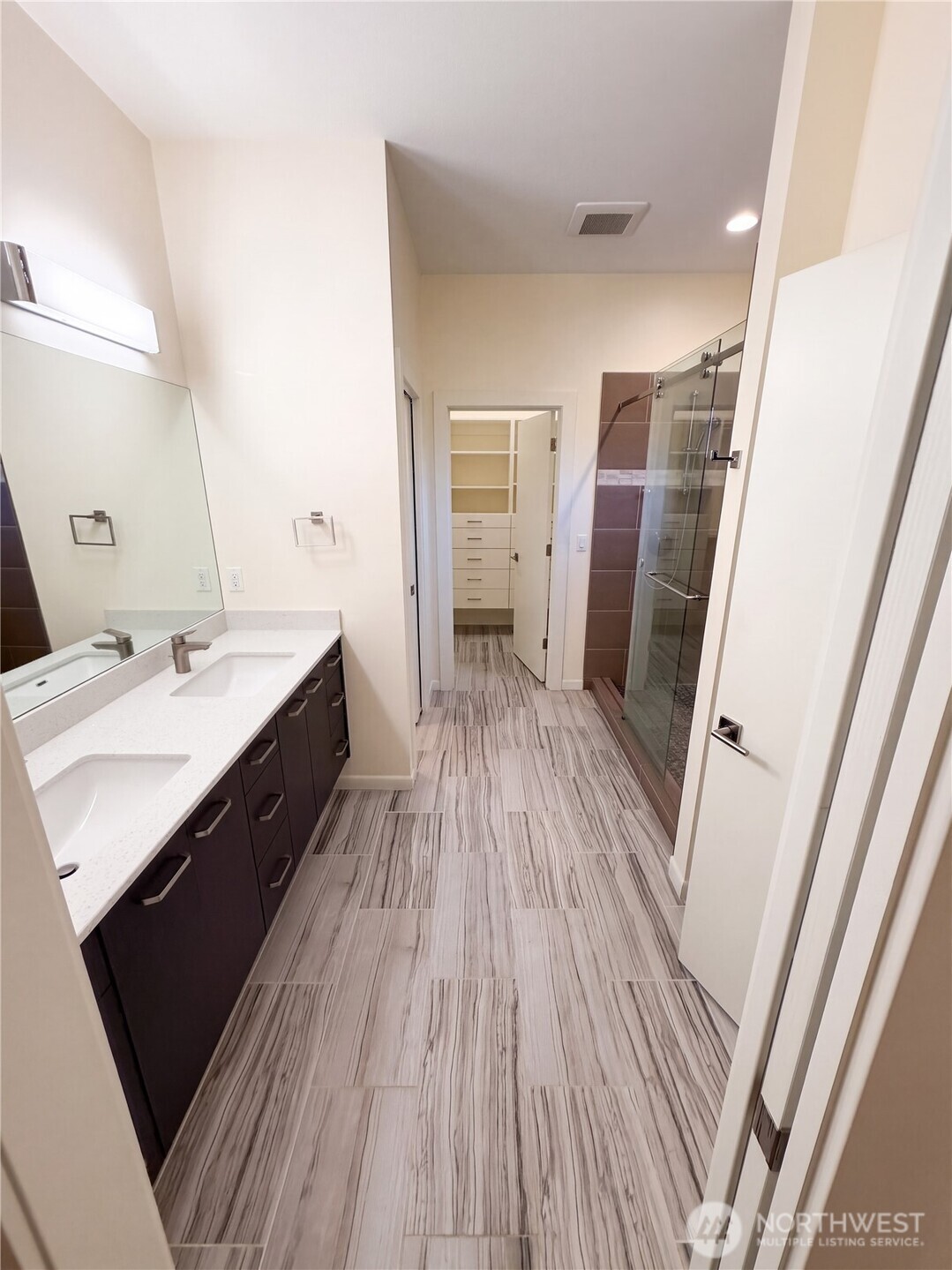 3009 Harbor Avenue Property Photo 9