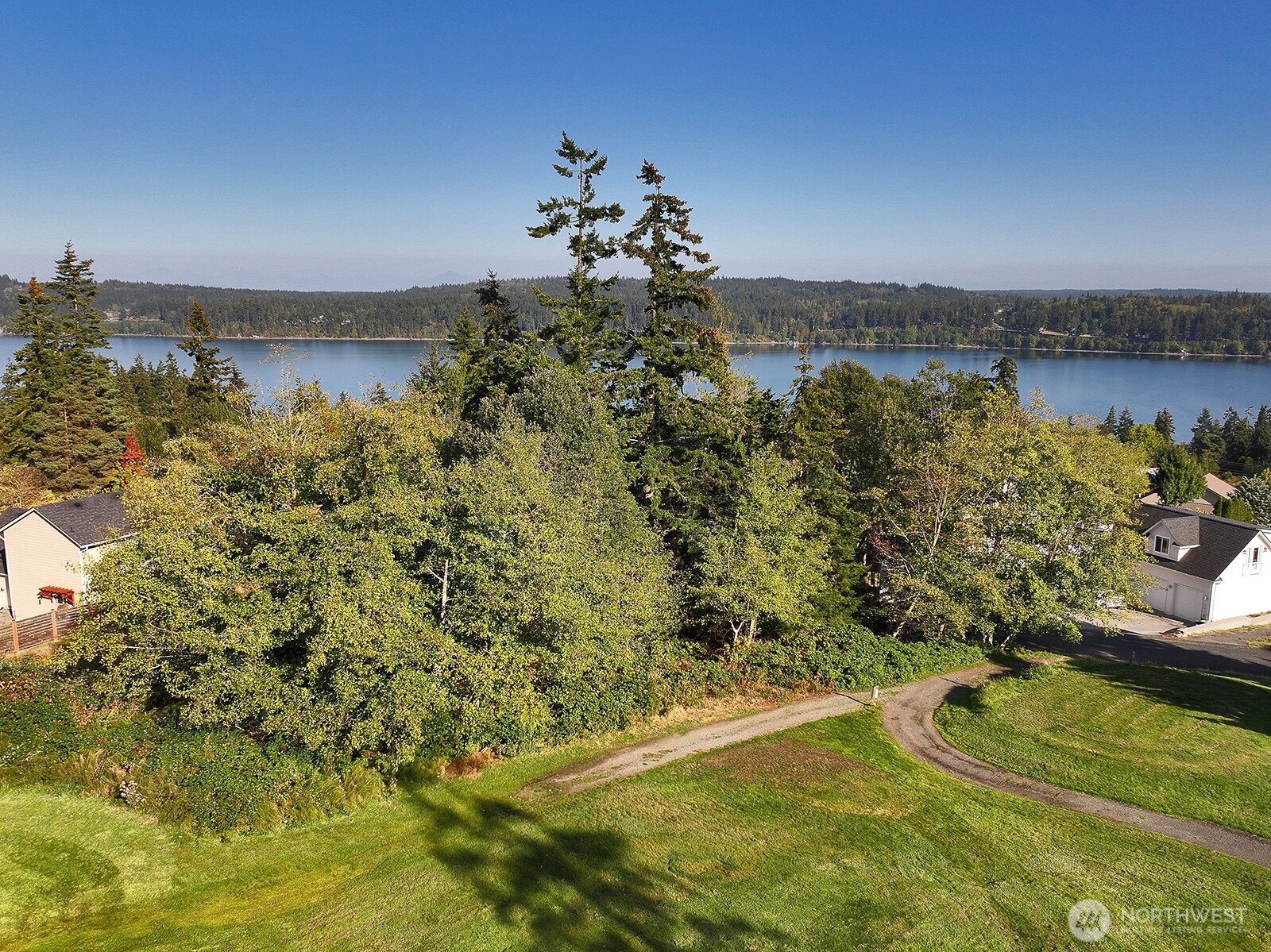 0 Par Drive Property Photo 3